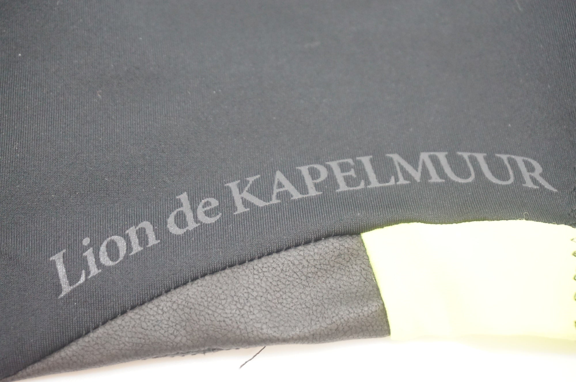 KAPELMUUR 「カペルミュール」 サイズM グローブ / 福岡アイランドシティ店