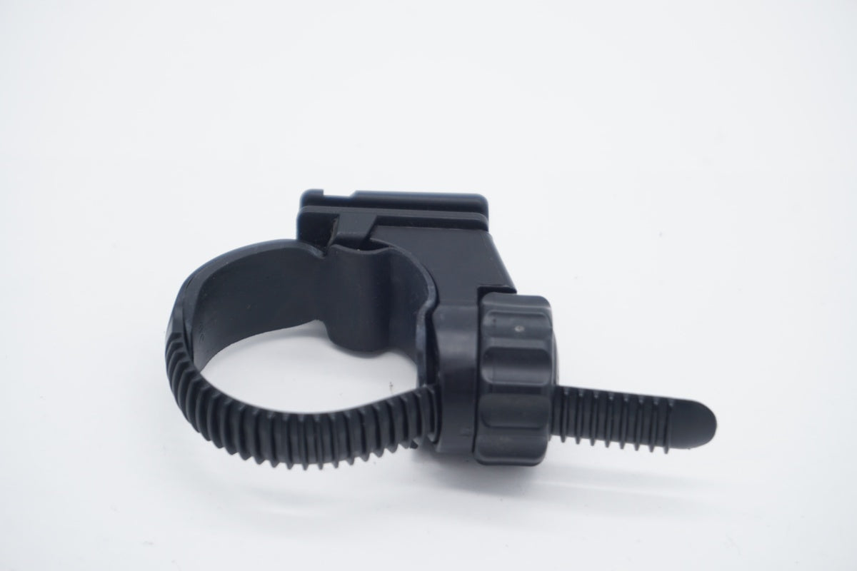 CATEYE 「キャットアイ」 VOLT800 フロントライト/ 滋賀大津店