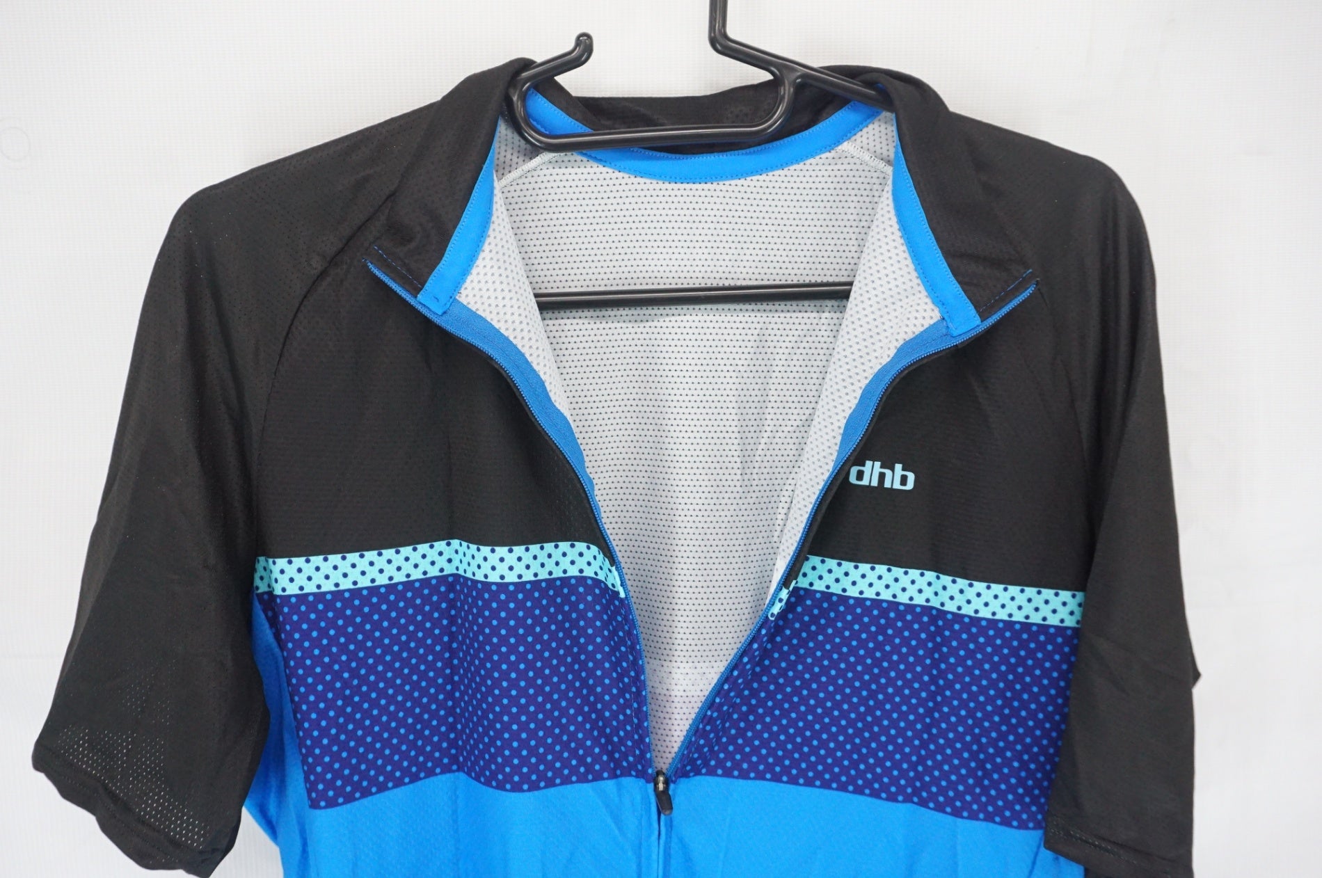 DHB 「ディーエイチビー」 半袖 Mサイズ ジャージ / 阪急塚口店
