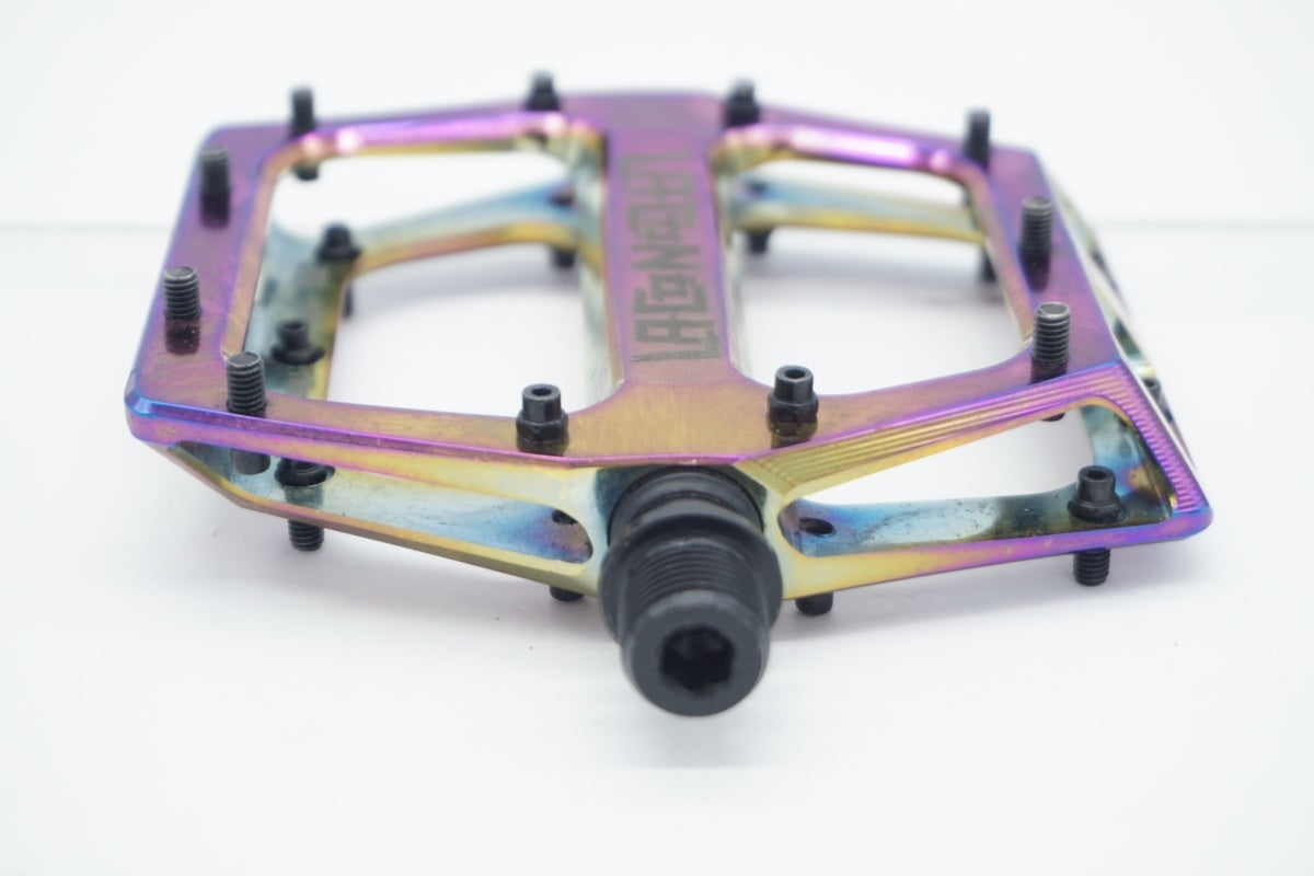 DMRBIKES 「ディーエムアールバイクス」 VAULT PEDAL LACON ペダル / 滋賀大津店