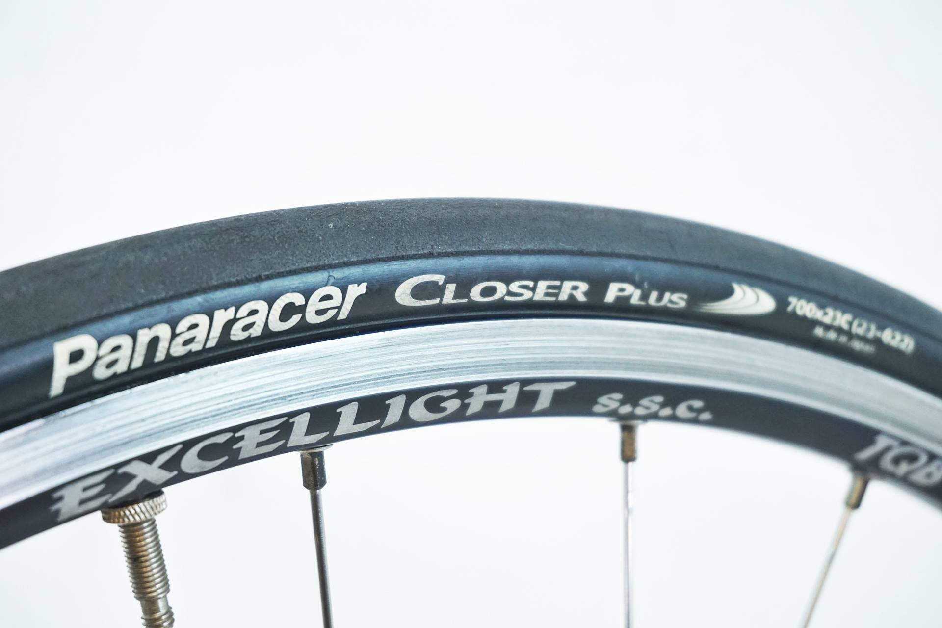 AMBROSIO 「アンブロシオ」 EXCELLIGHT SSC EDCO RACERハブ 700C フロントホイール / 有明ガーデン店