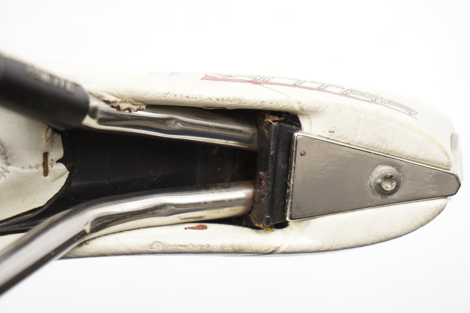 SELLE SAN MARCO 「セラサンマルコ」 MANTRA X S LITE サドル / 奈良店