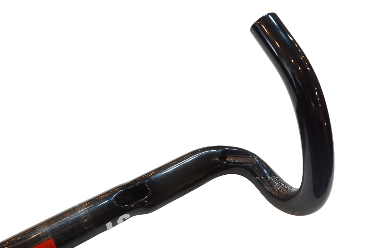 3T 「スリーティー」 ERGONOVA TEAM φ31.8 380mm ハンドル / バイチャリ浦和ベース