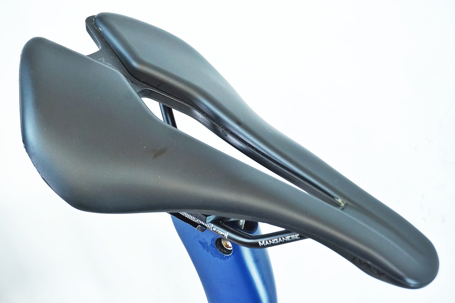PINARELLO 「ピナレロ」 PRINCE DISK 105 2022-2023年モデル カスタム ロードバイク / 有明ガーデン店