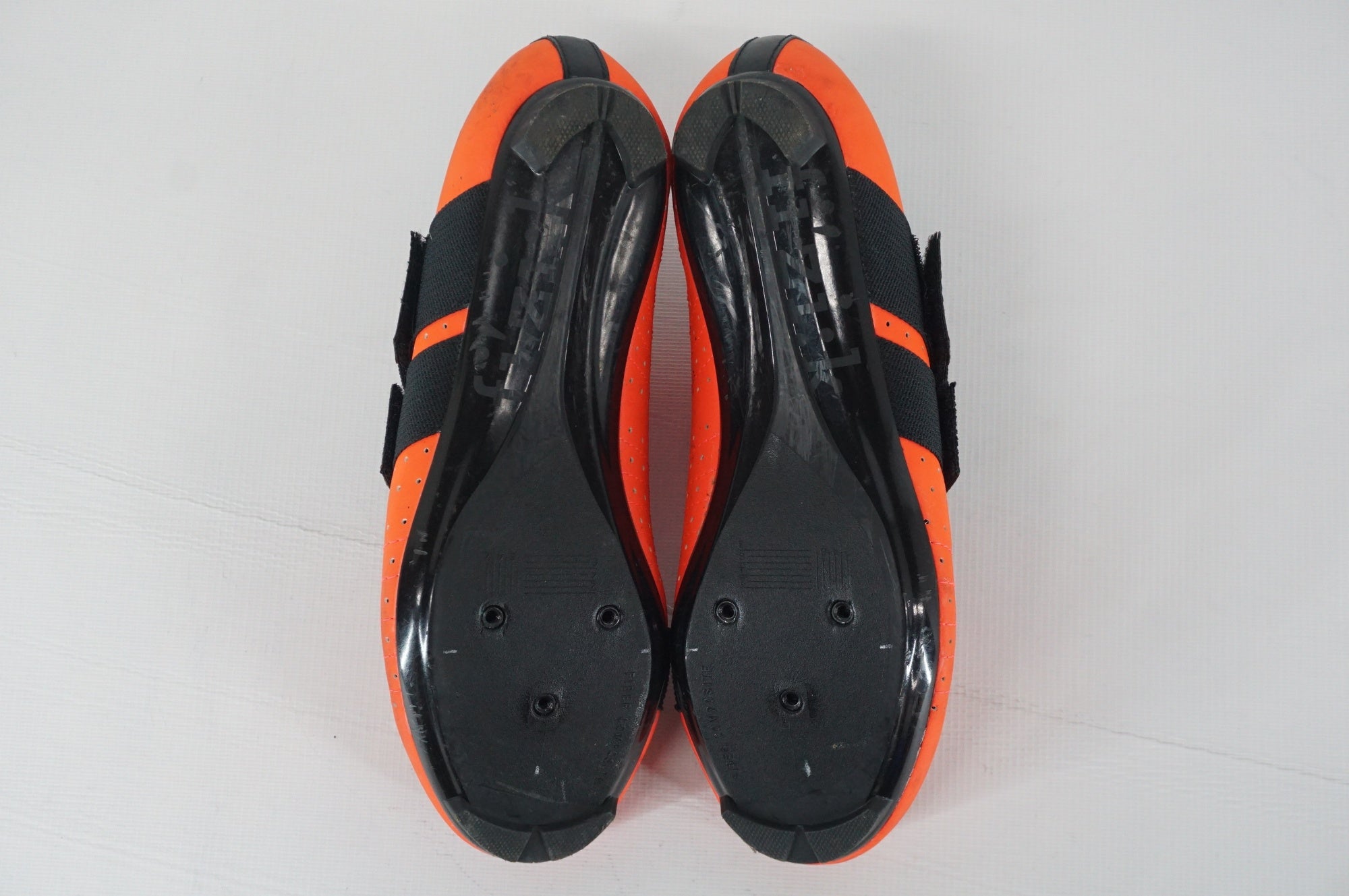 FIZIK 「フィジーク」 TEMPO R5 POWER STRAP 27.35cm シューズ / 阪急塚口店