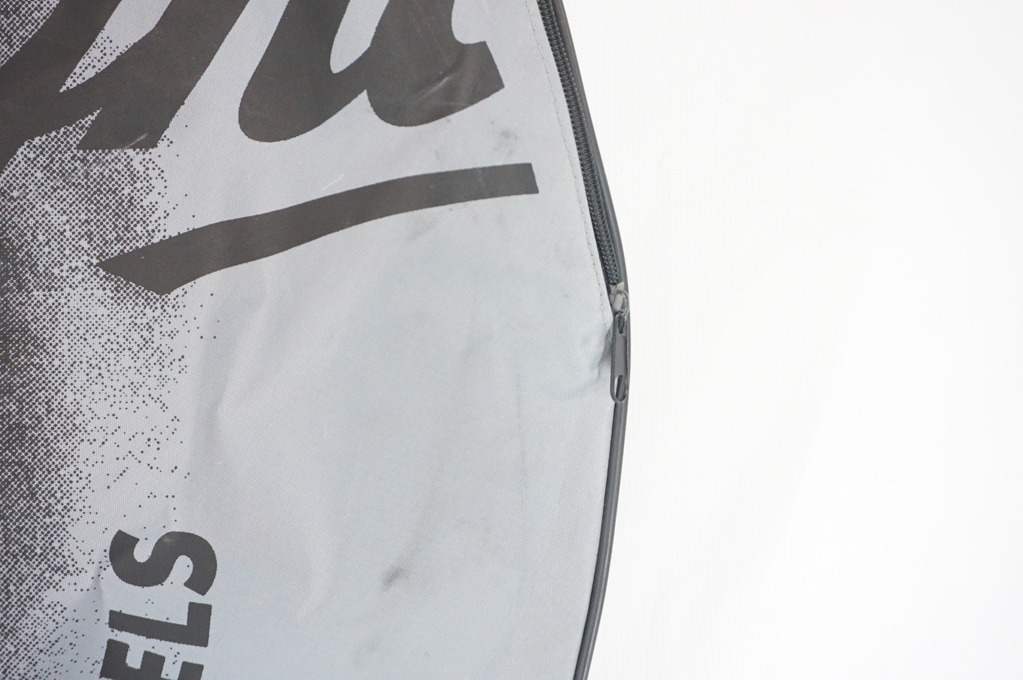 CAMPAGNOLO 「カンパニョーロ」 ホイールバッグセット / 阪急塚口店