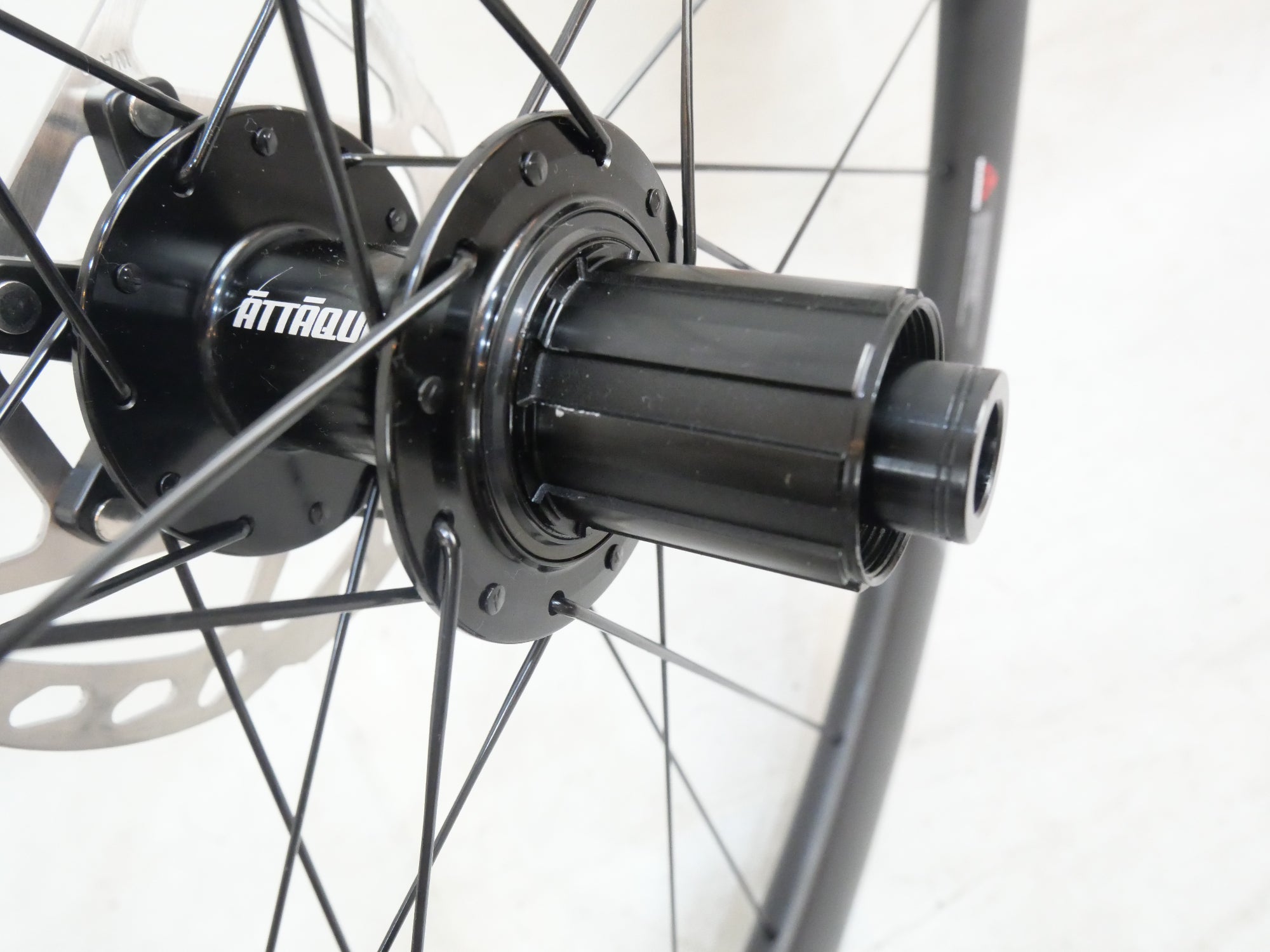 ATTAQUE 「アタッキ」 50 ATTA-C501 DISC SHIMANO 11s ホイールセット