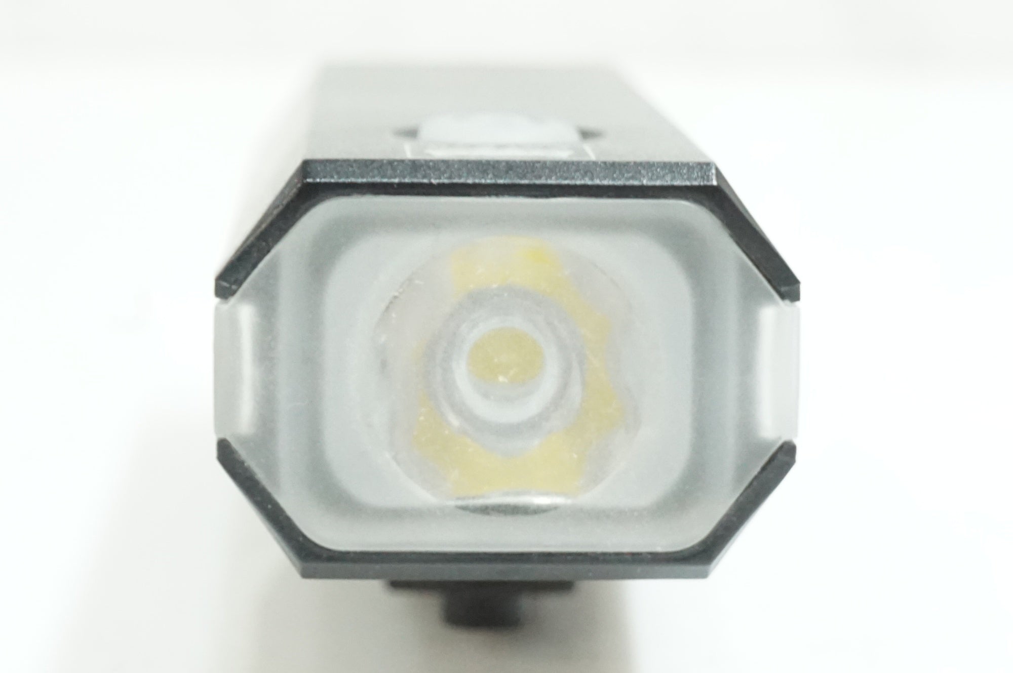 CATEYE 「キャットアイ」 AMPP500 フロントライト / 大宮店