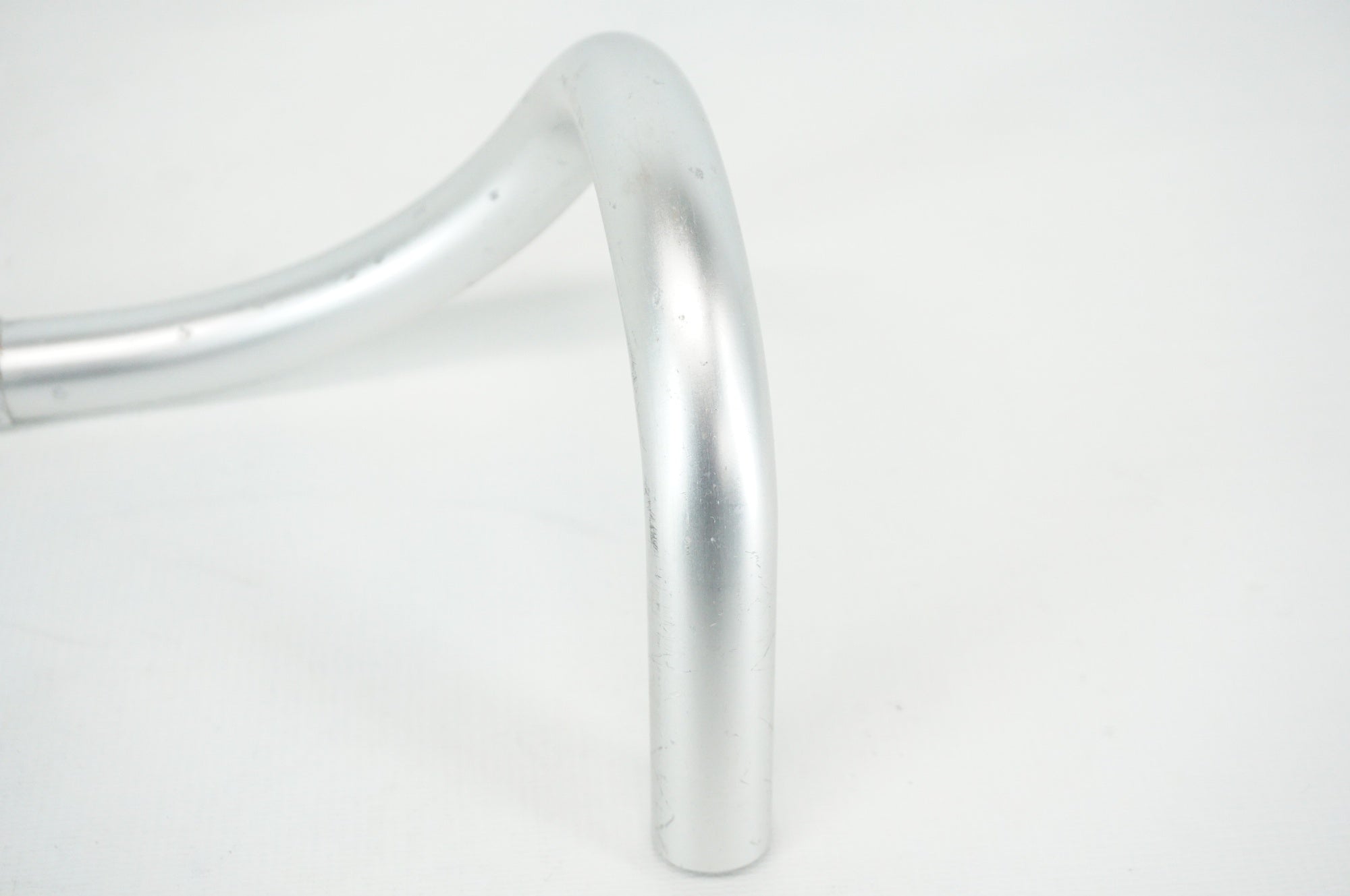 CINELLI 「チネリ」 CRITERIUM Φ26.4 380mm ハンドル / 阪急塚口店