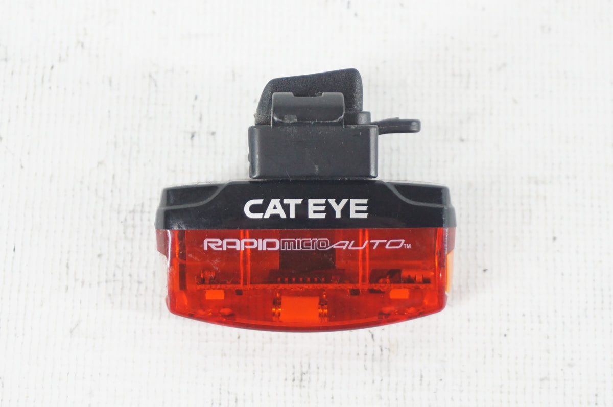 CATEYE 「キャットアイ」 TL-AU620 リアライト / 阪急塚口店