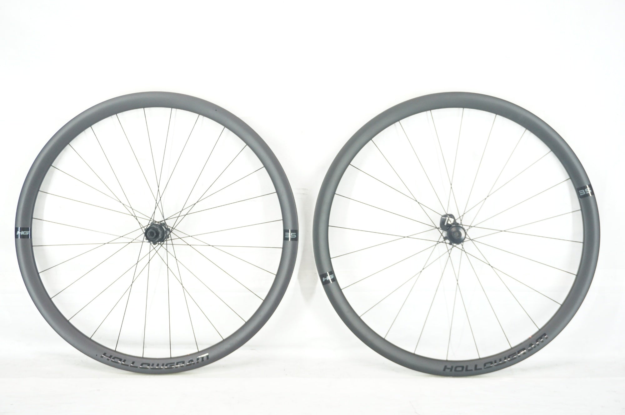 CANNONDALE 「キャノンデール」 HOLLOWGRAM 35 シマノ11速 ホイールセット / 阪急塚口店