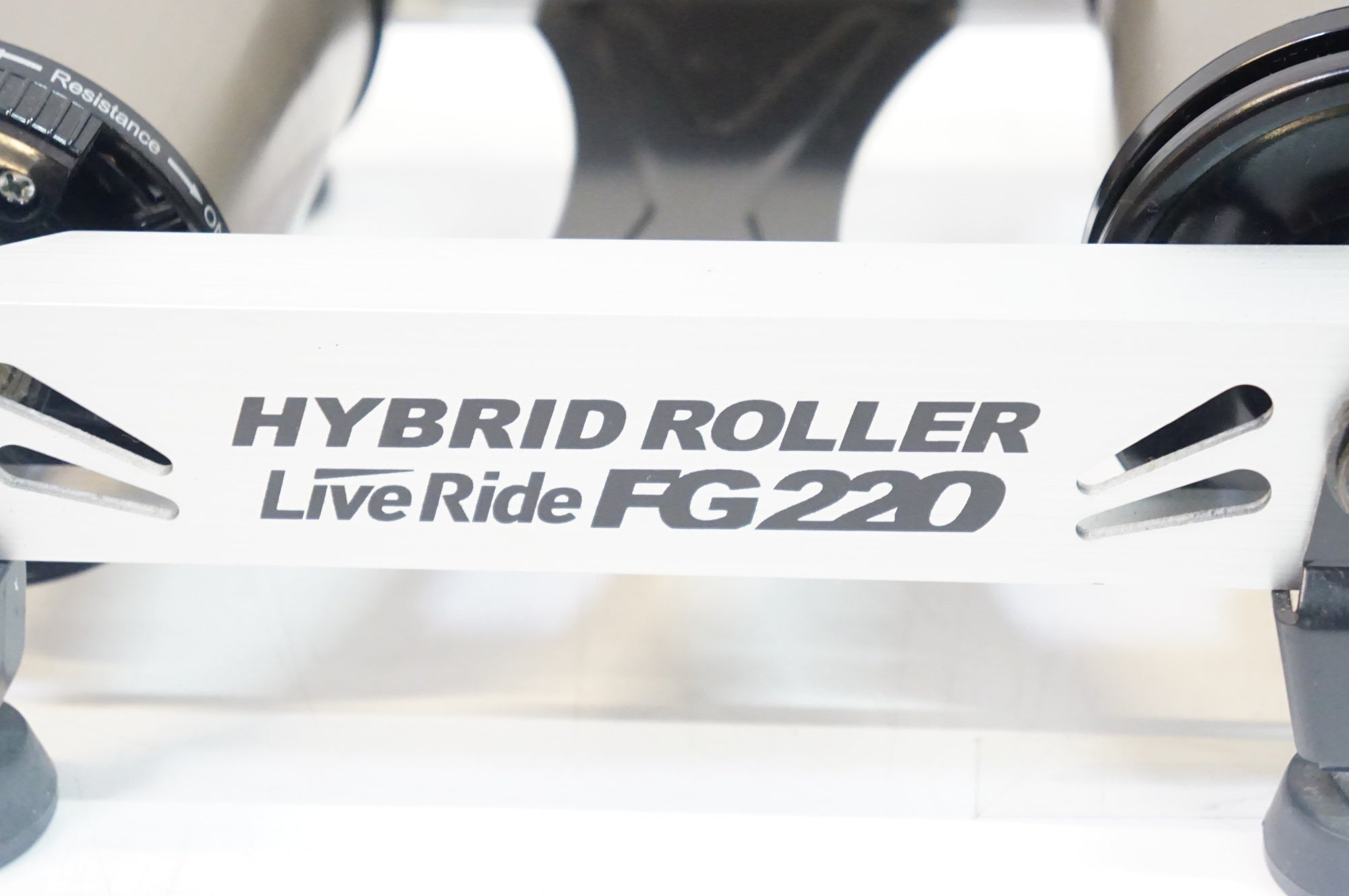 MINOURA 「ミノウラ」 HYBRID ROLLER LIVE RIDE FG220 サイクルトレーナー / 熊谷本店