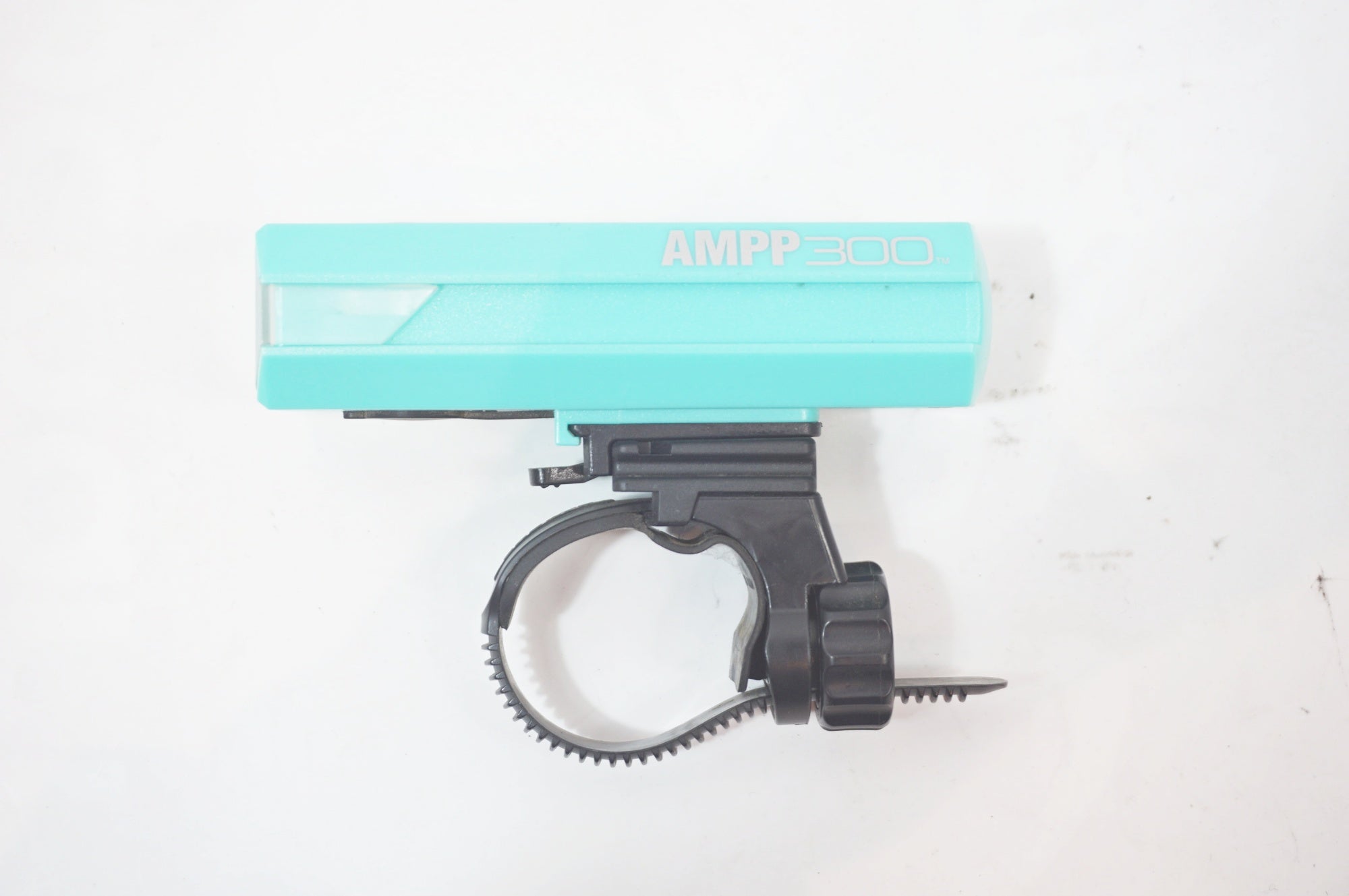 CATEYE 「キャットアイ」 AMPP 300 フロントライト / バイチャリ世田谷店