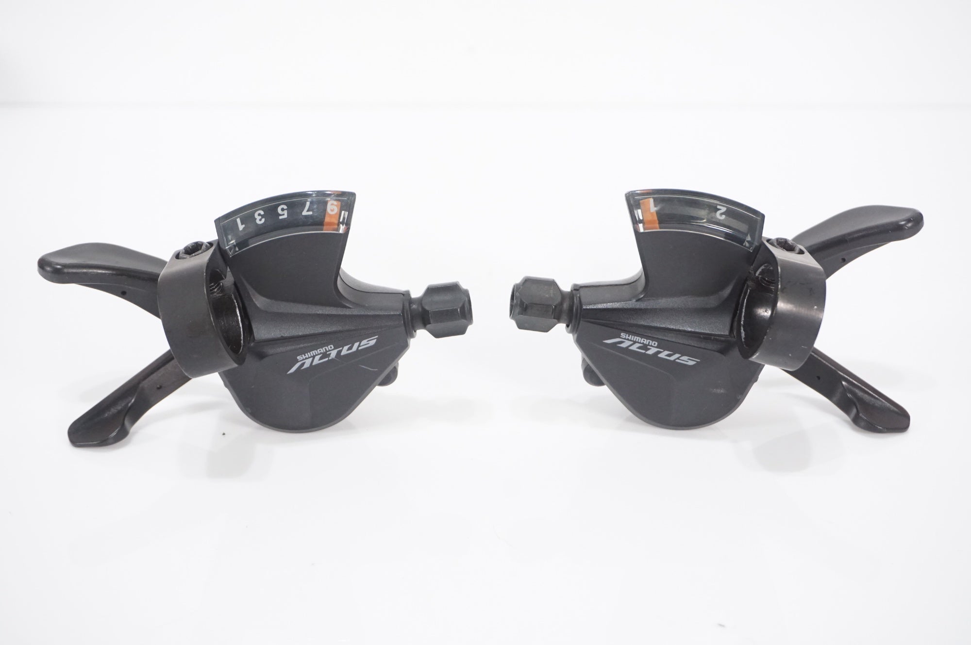 SHIMANO 「シマノ」 ALTUS SL-M2010 ラピッドファイヤーシフター / AKIBA店