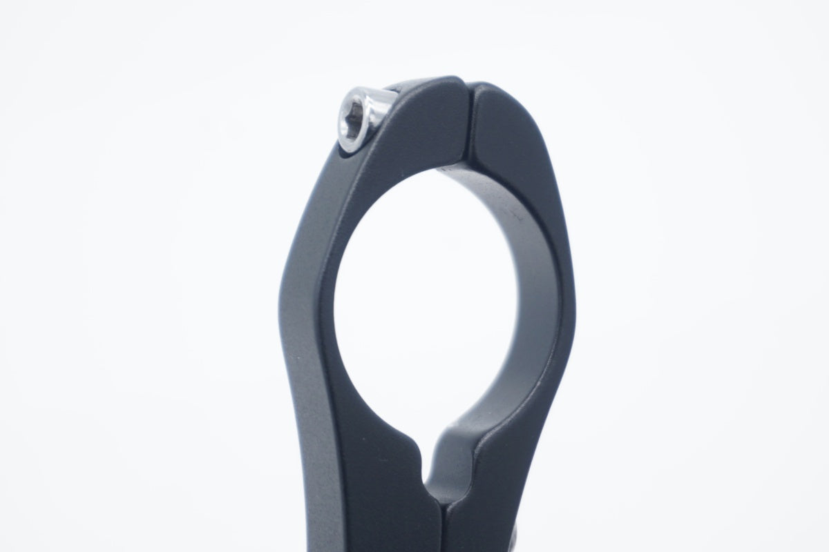 ブランド不明 カーボンメーターステー / 滋賀大津店