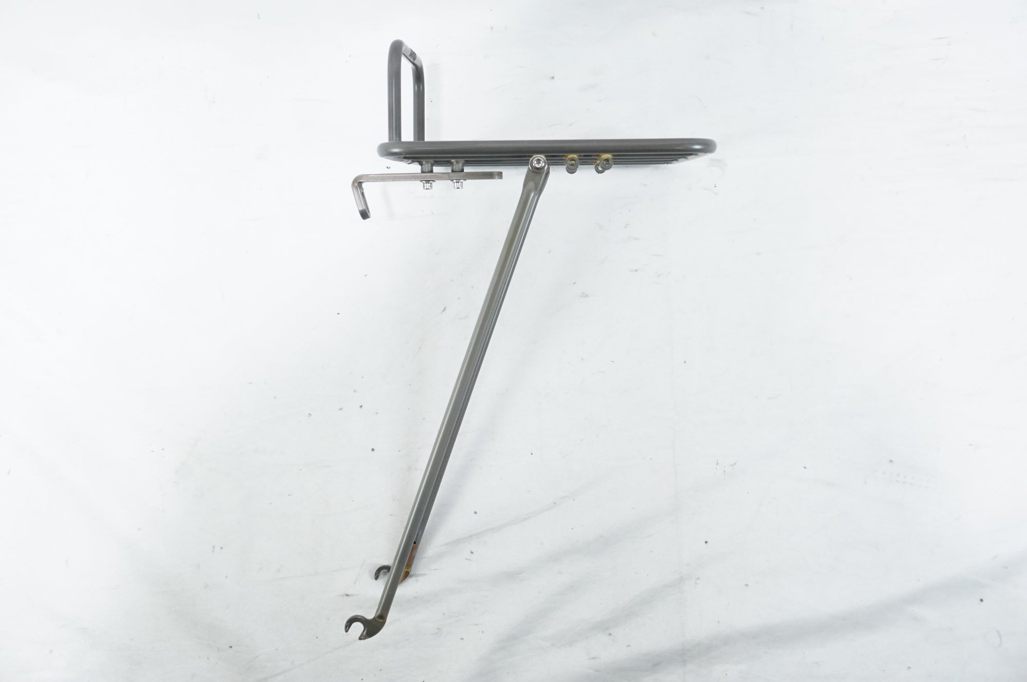 MASH 「マッシュ」 フロントラック / 中目黒店