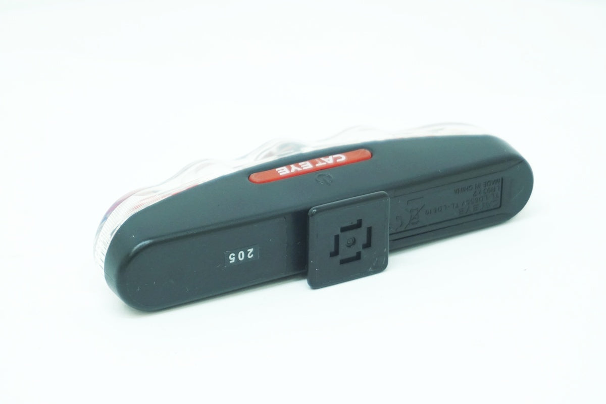 CATEYE 「キャットアイ」 TL-LD650 リアライト / 大阪美原北インター店