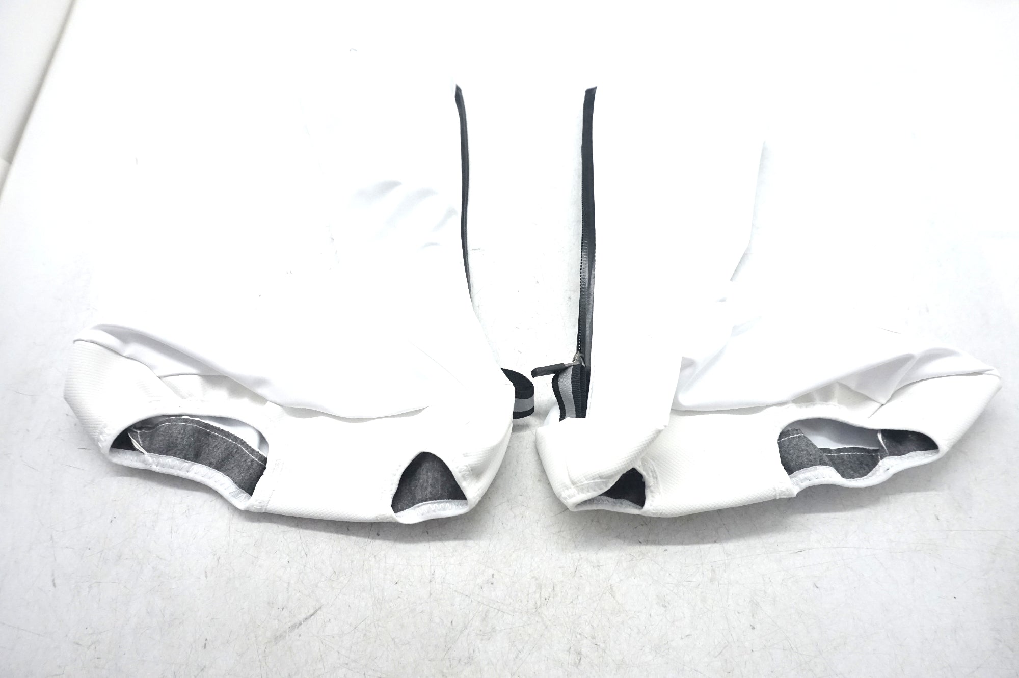 CASTELLI 「カステリ」 ROSSO CORSA メンズMサイズ シューカバー / 大阪門真店