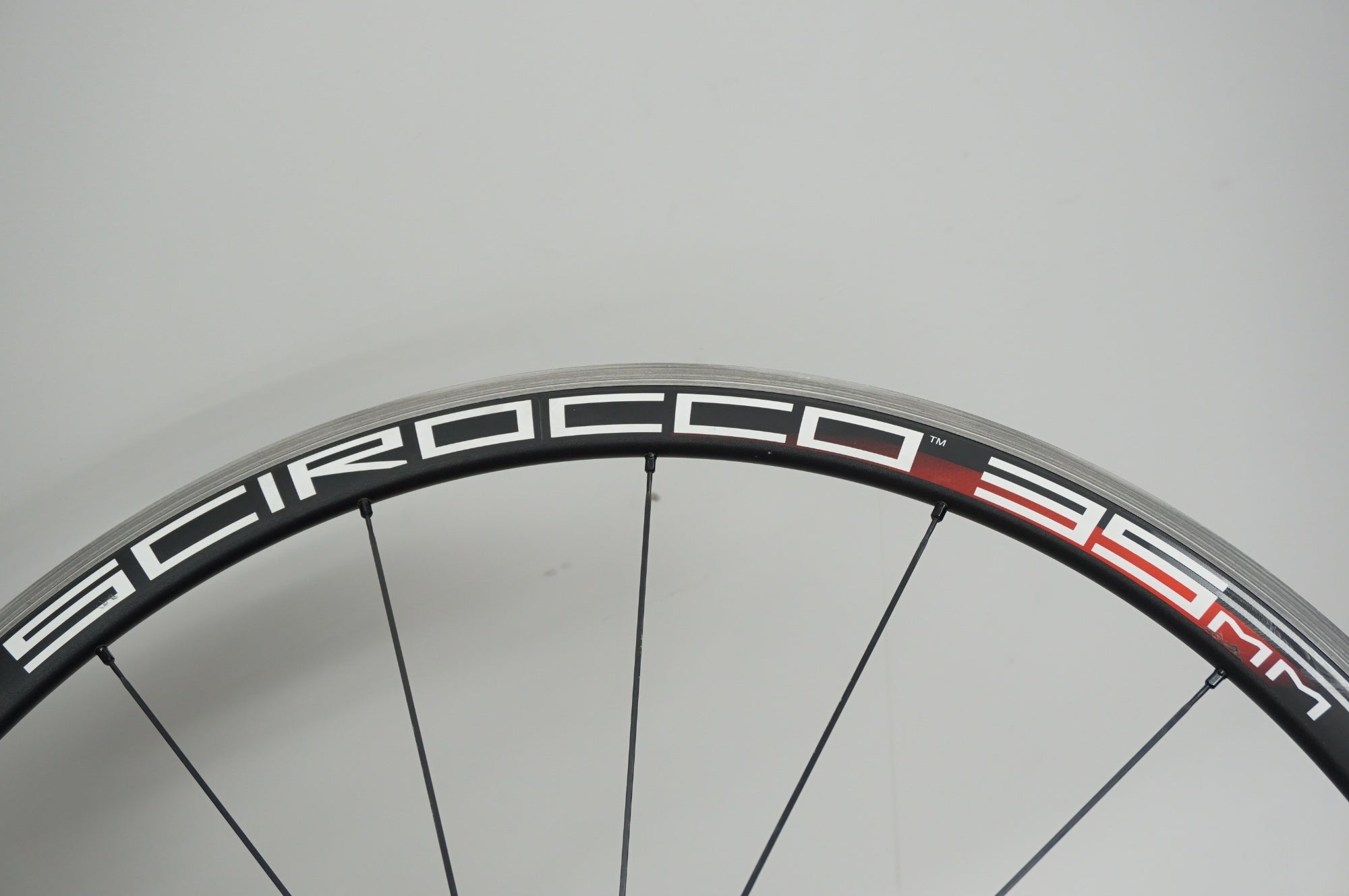 CAMPAGNOLO 「カンパニョーロ」 SCIROCCO 35 シマノ11速 ホイールセット / 福岡店