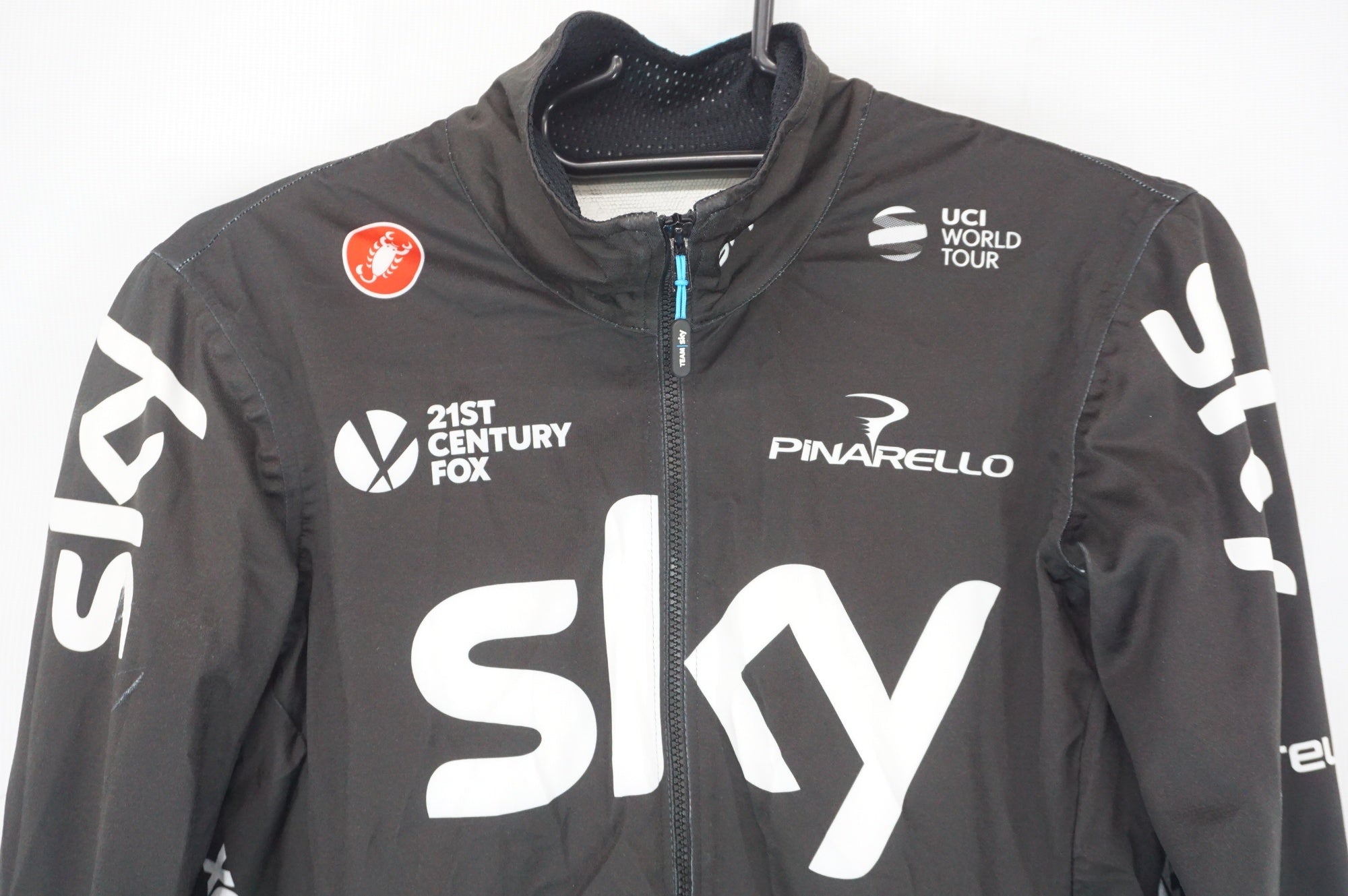 team sky castelli サイクルウェア　ジャージ　Sサイズ CASTELLI 「カステリ」 TEAM SKY Sサイズ ジャケット / 阪急塚口