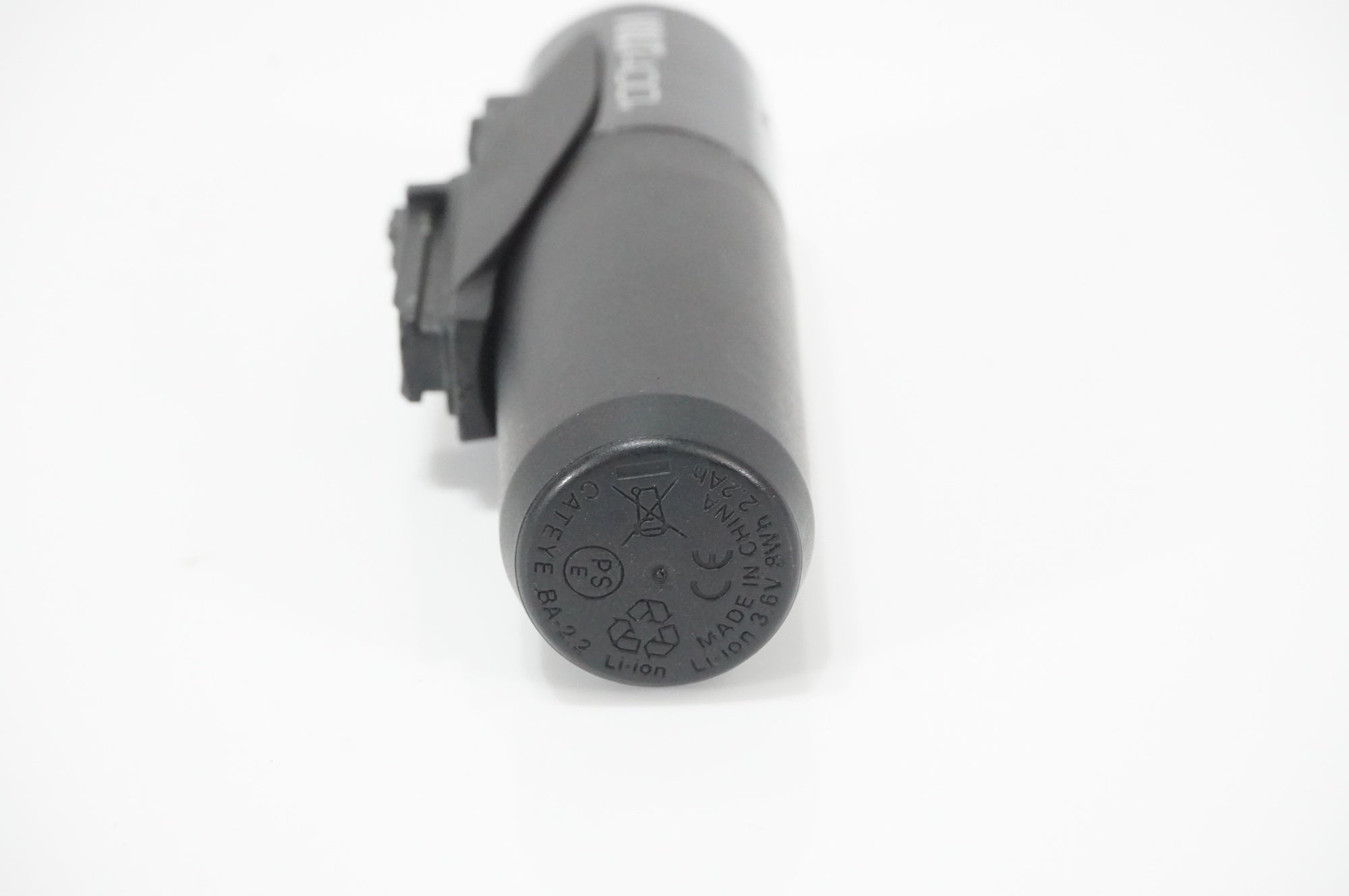 CATEYE 「キャットアイ」 VOLT400 フロントライト / AKIBA店