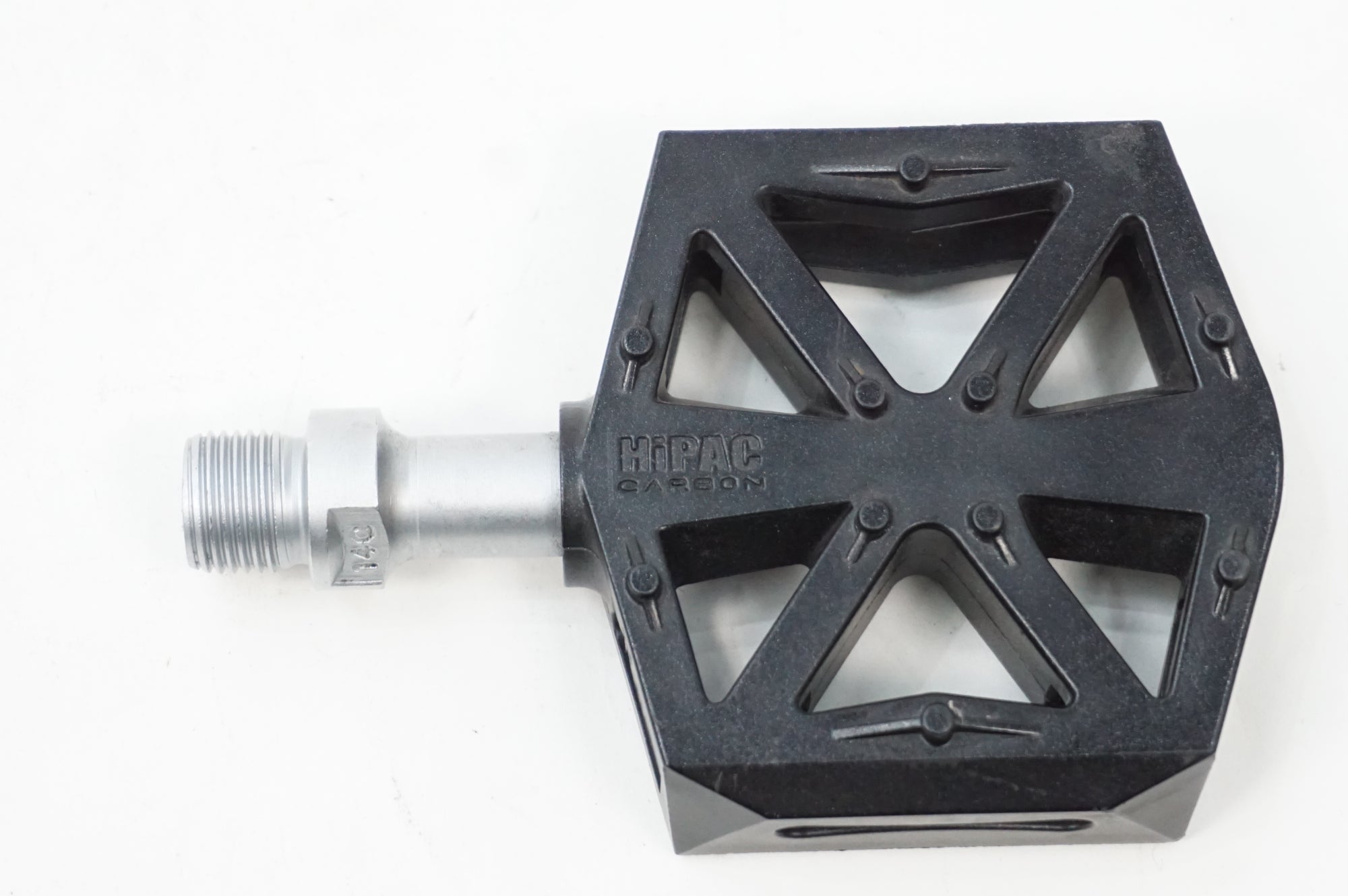 VP ONE 「ヴイピーワン」 HIPAC CARBON ペダル / 川越店