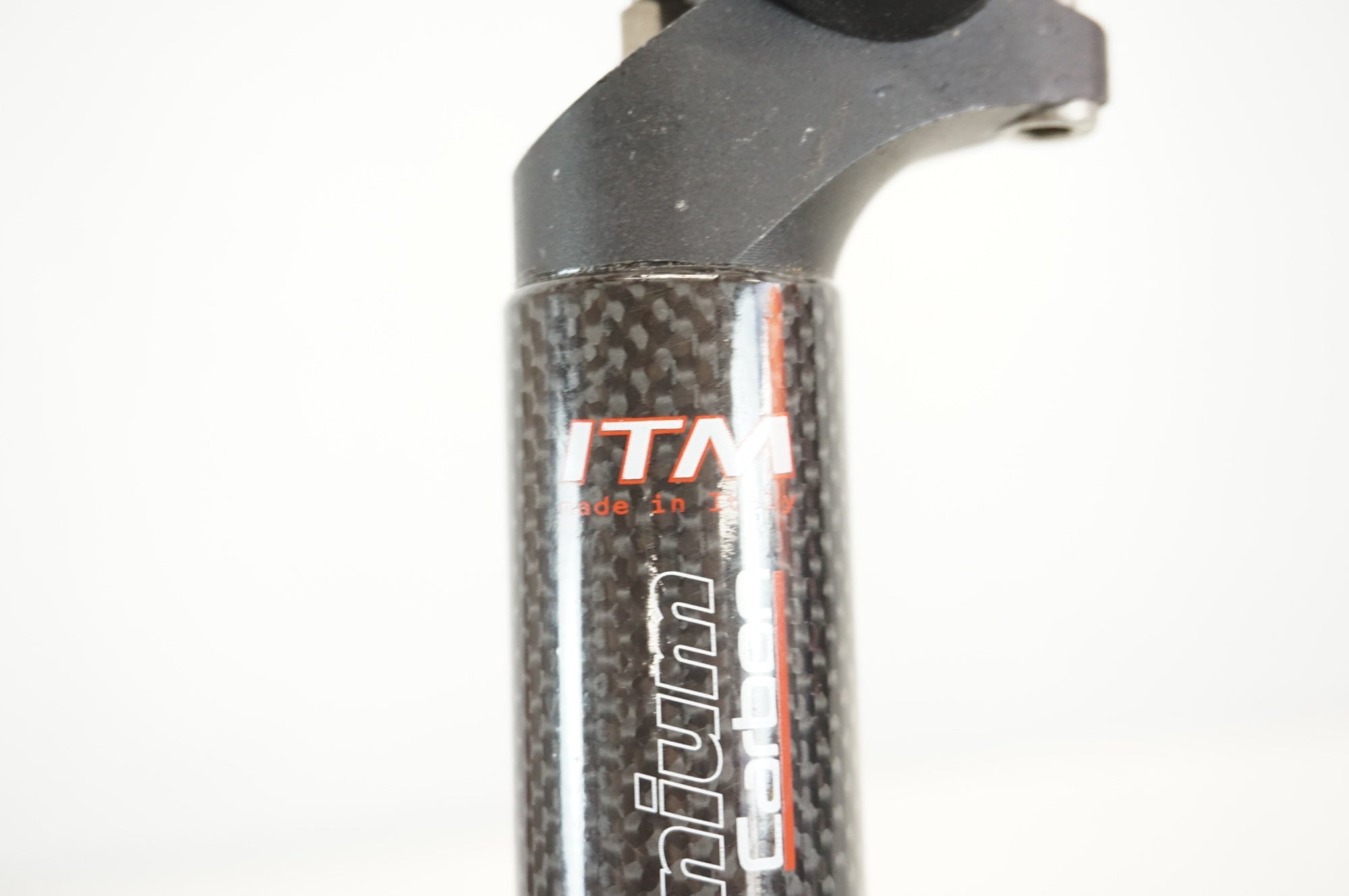 ITM 「アイティーエム」 MILLENNIUM CARBON φ32.4 約280mm シートポスト / 宇都宮店