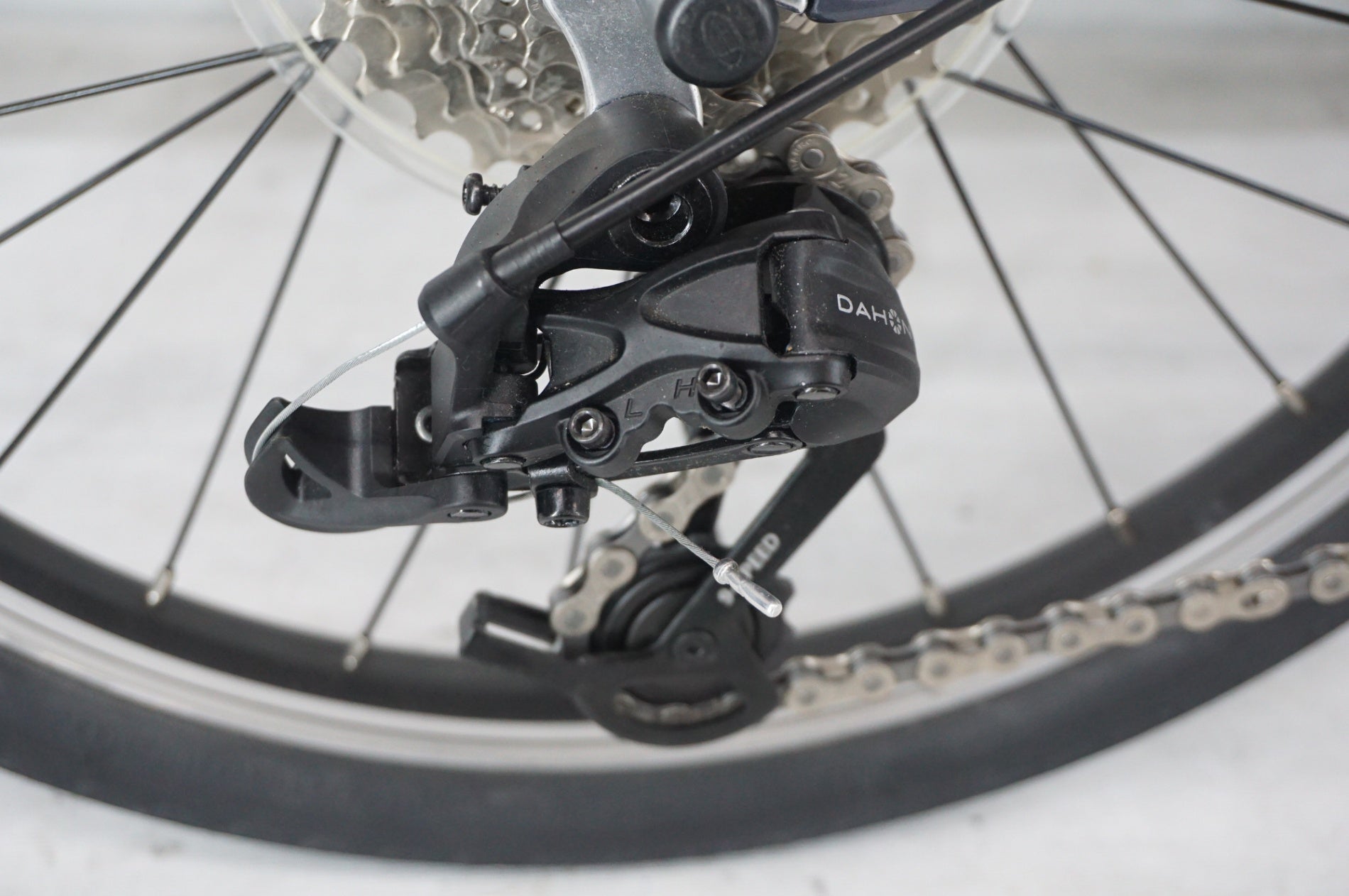 DAHON 「ダホン」 MARINER D8 2024年モデル 折り畳み自転車 / 阪急塚口店