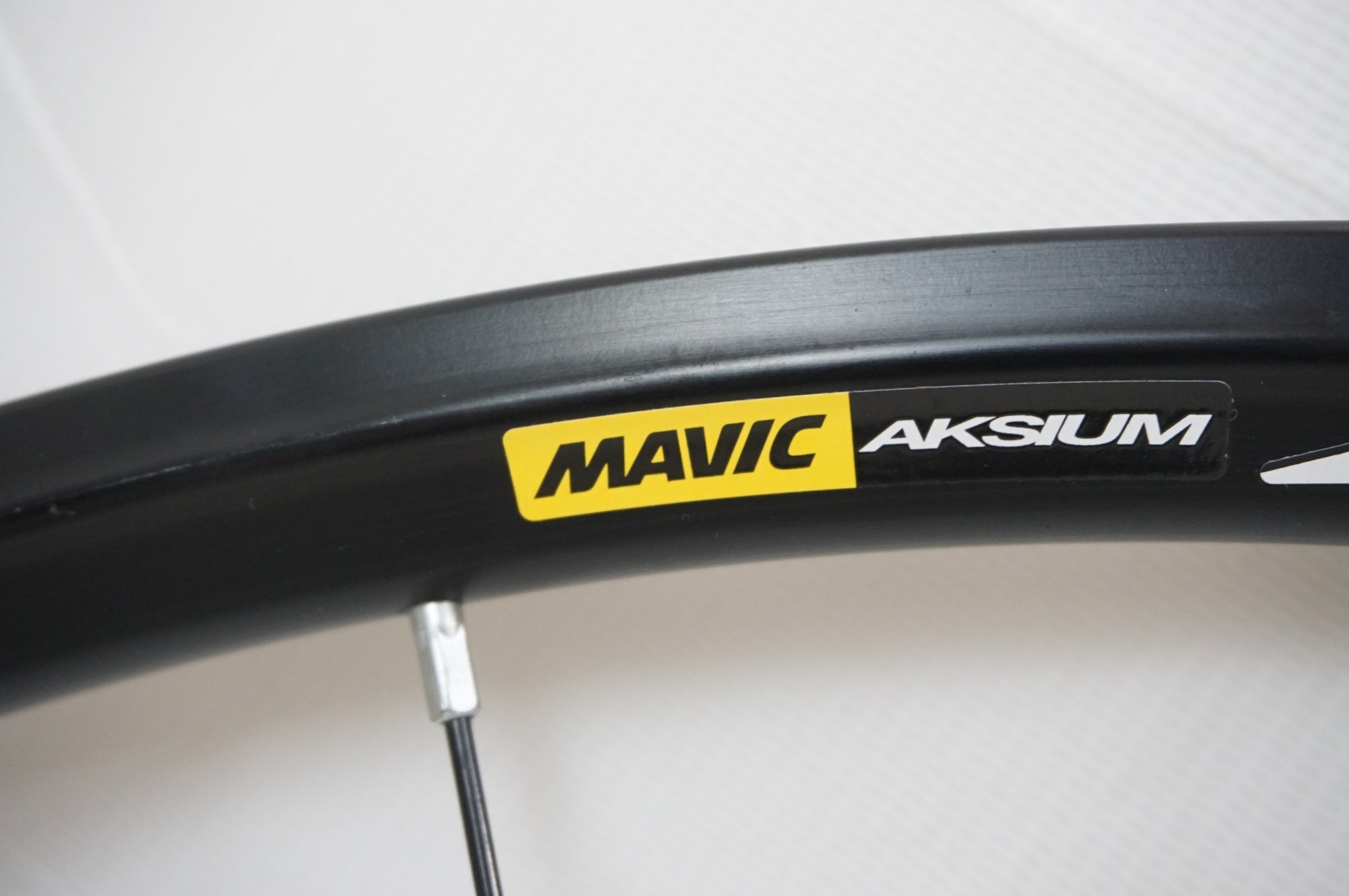 MAVIC AKSIUM DISC 新品　タイヤセット MAVIC マヴィック AKSIUM Disc 前後セット アクシウム 700C