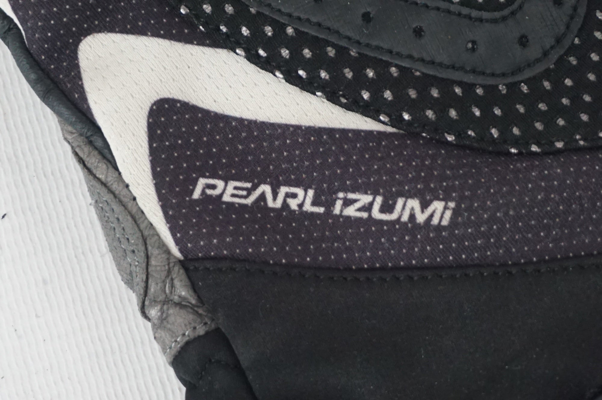 PEARL IZUMI 「パールイズミ」 WINDBREAK Lサイズ グローブ / 阪急塚口