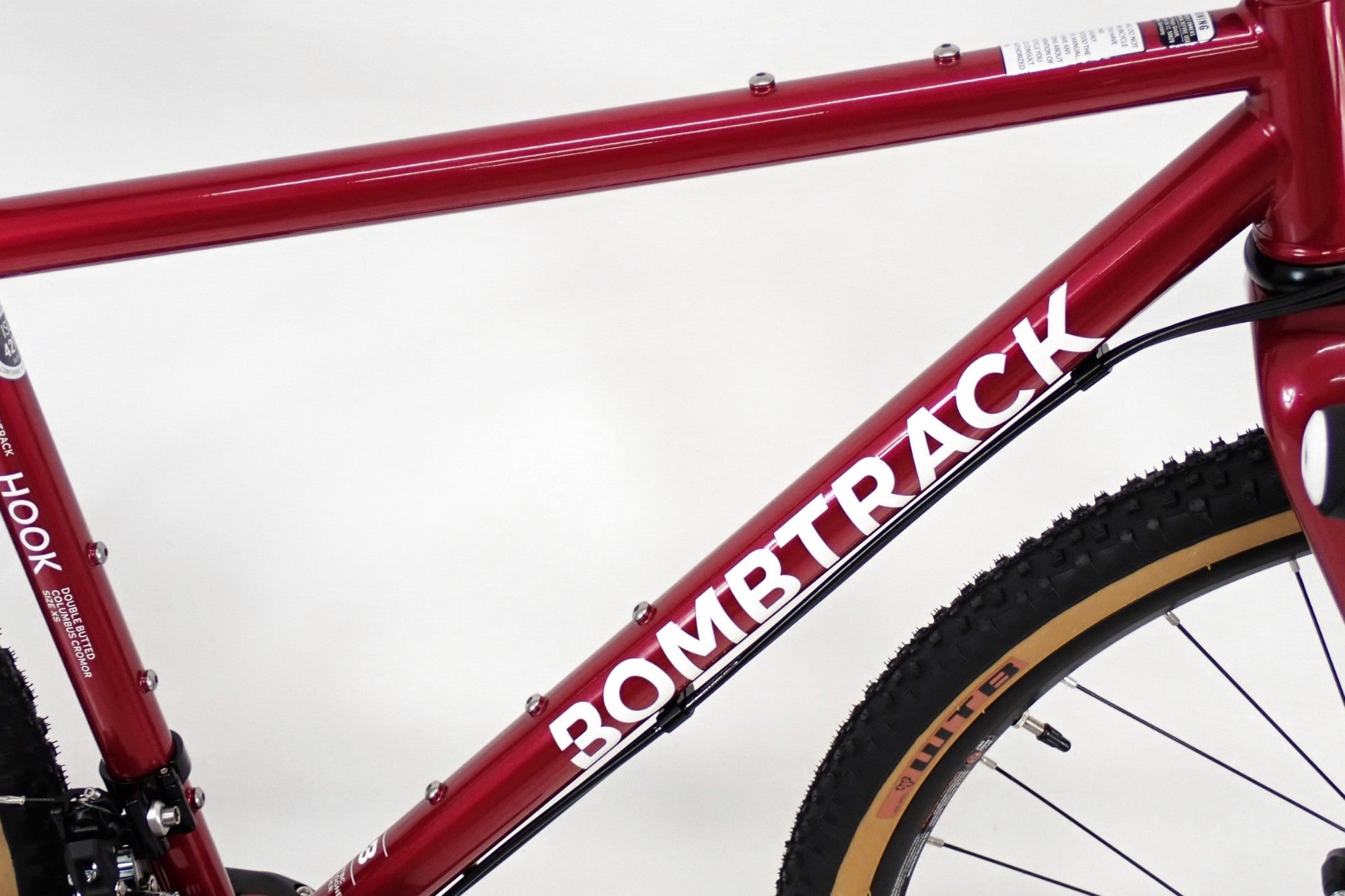 BOMBTRACK 「ボムトラック」 HOOK 2024年モデル ロードバイク / 伊勢崎