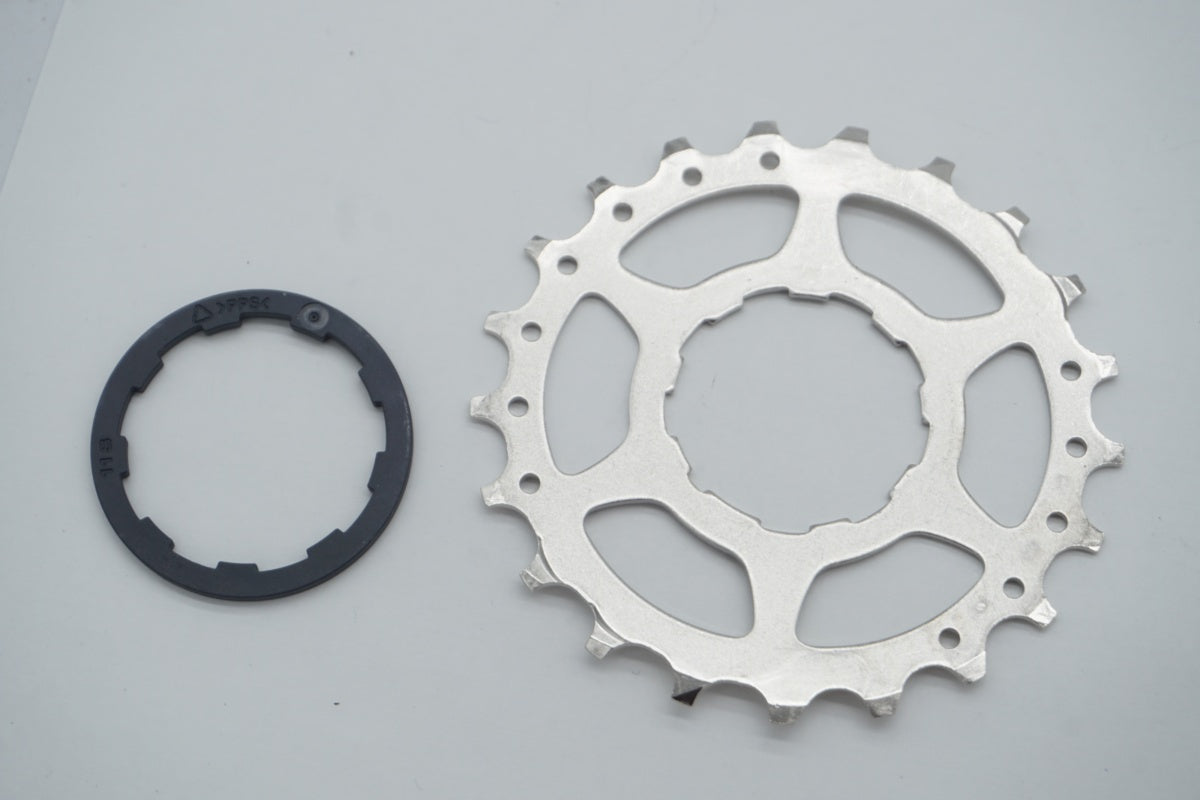 SHIMANO 「シマノ」 105 CS-R7000 11-30T スプロケット / 滋賀大津店