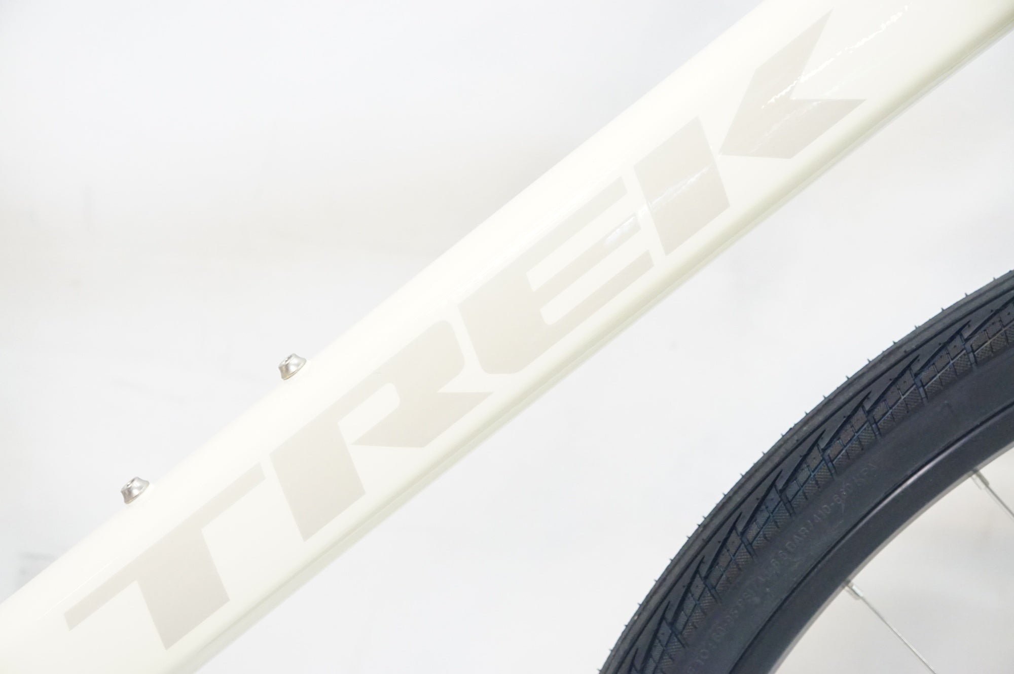 TREK 「トレック」 FX 1 STEPOVER (GEN 4) 2026年モデル クロスバイク / 熊谷本店