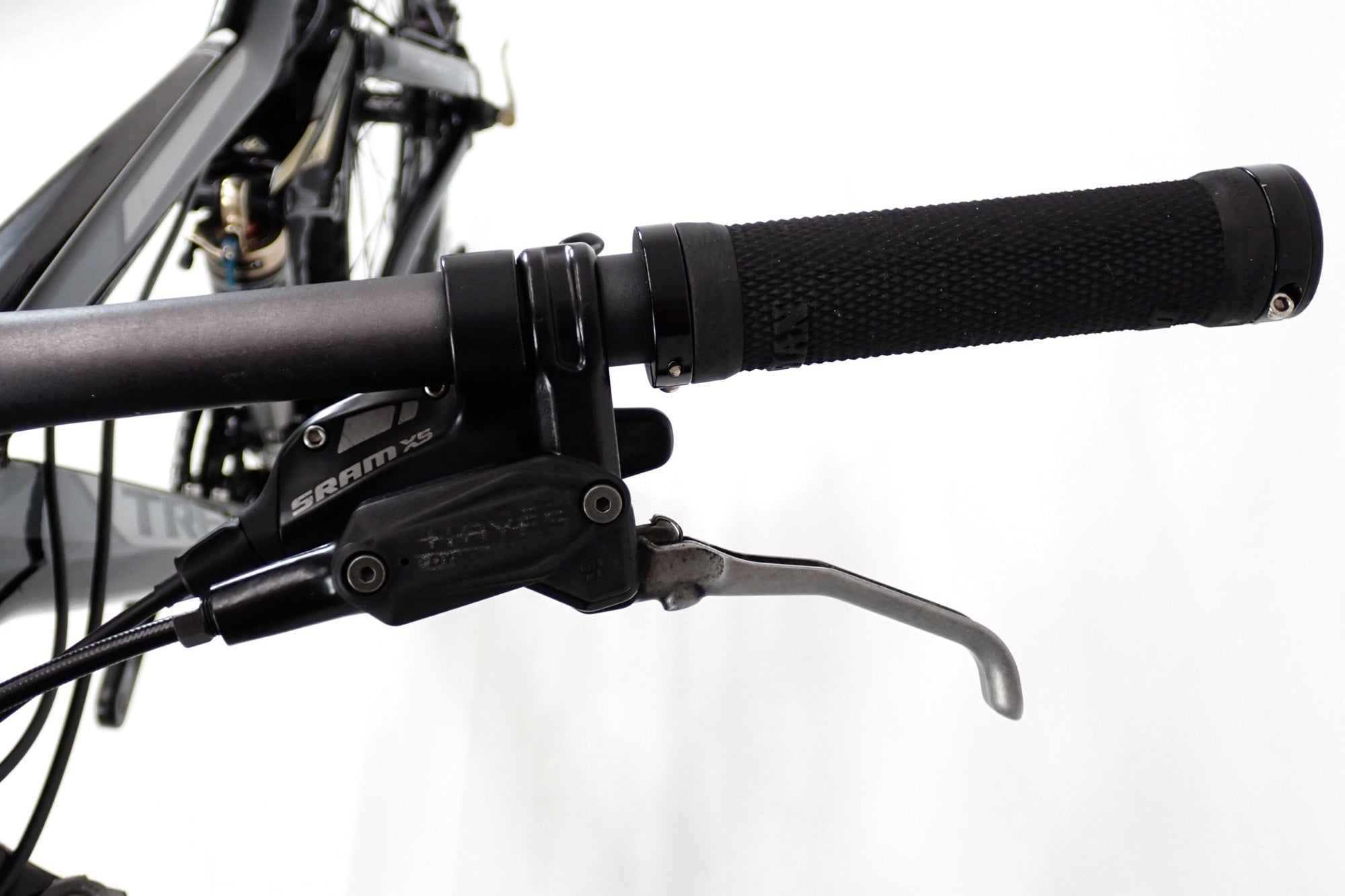 TREK 「トレック」 FUEL EX5 2012年モデル マウンテンバイク / 伊勢崎 TREK 「トレック」 FUEL EX5 2012年モデル マウンテンバイク / 伊勢崎