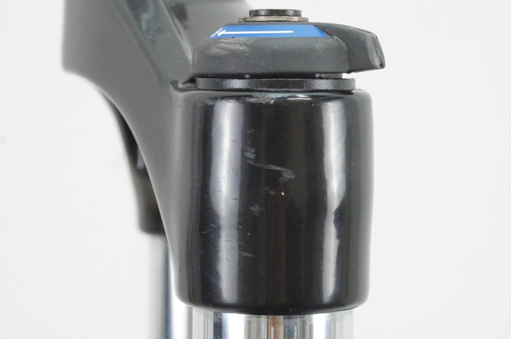 ROCKSHOX 「ロックショックス」 TORA 302 RS 26インチ