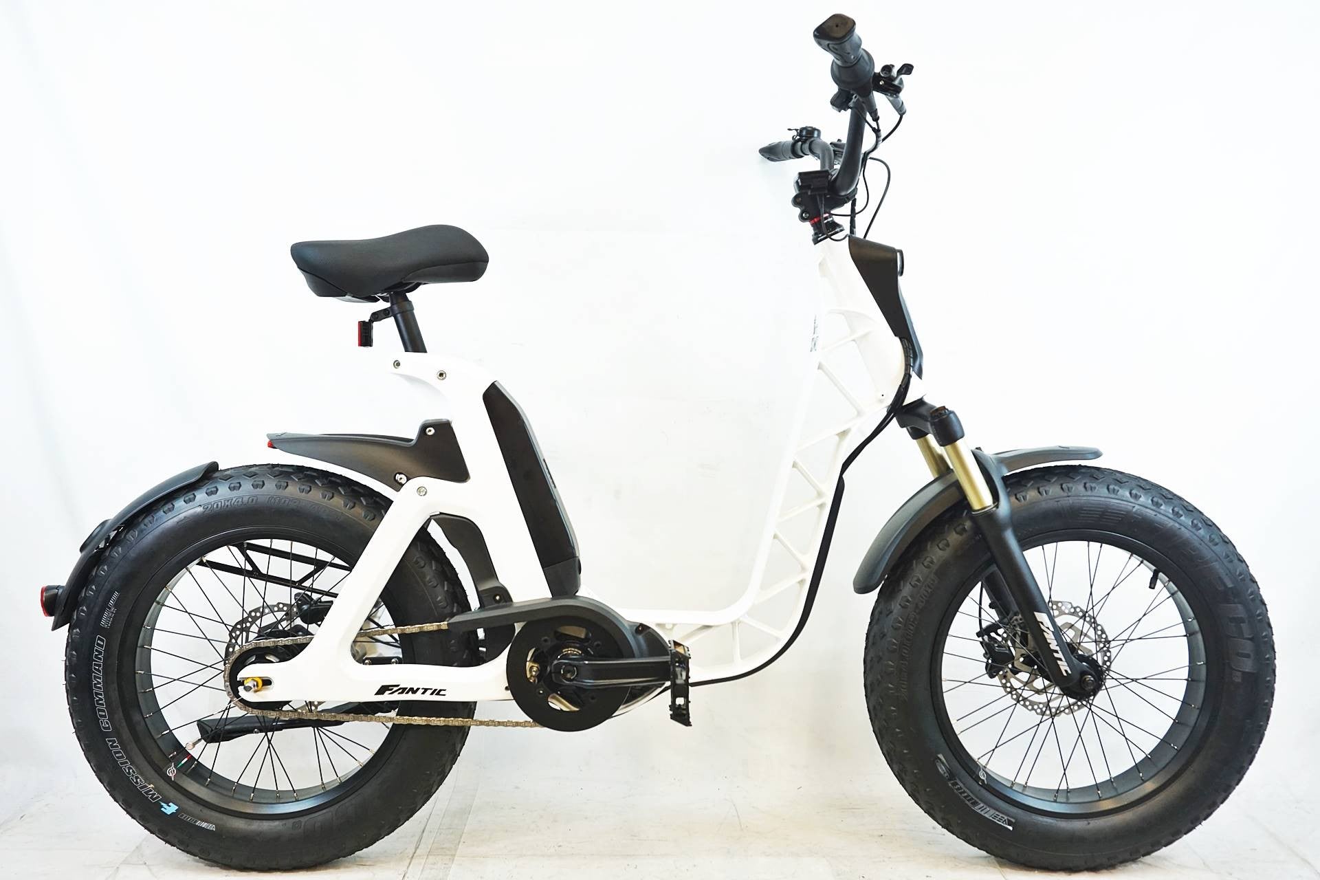 FANTIC 「ファンティック」 ISSIMO FUN 2024年モデル e-bike / 有明ガーデン店