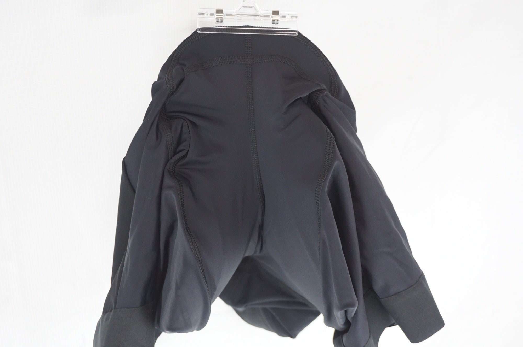 RAPHA 「ラファ」 CORE CARGO SHORTS パンツ / 阪急塚口店