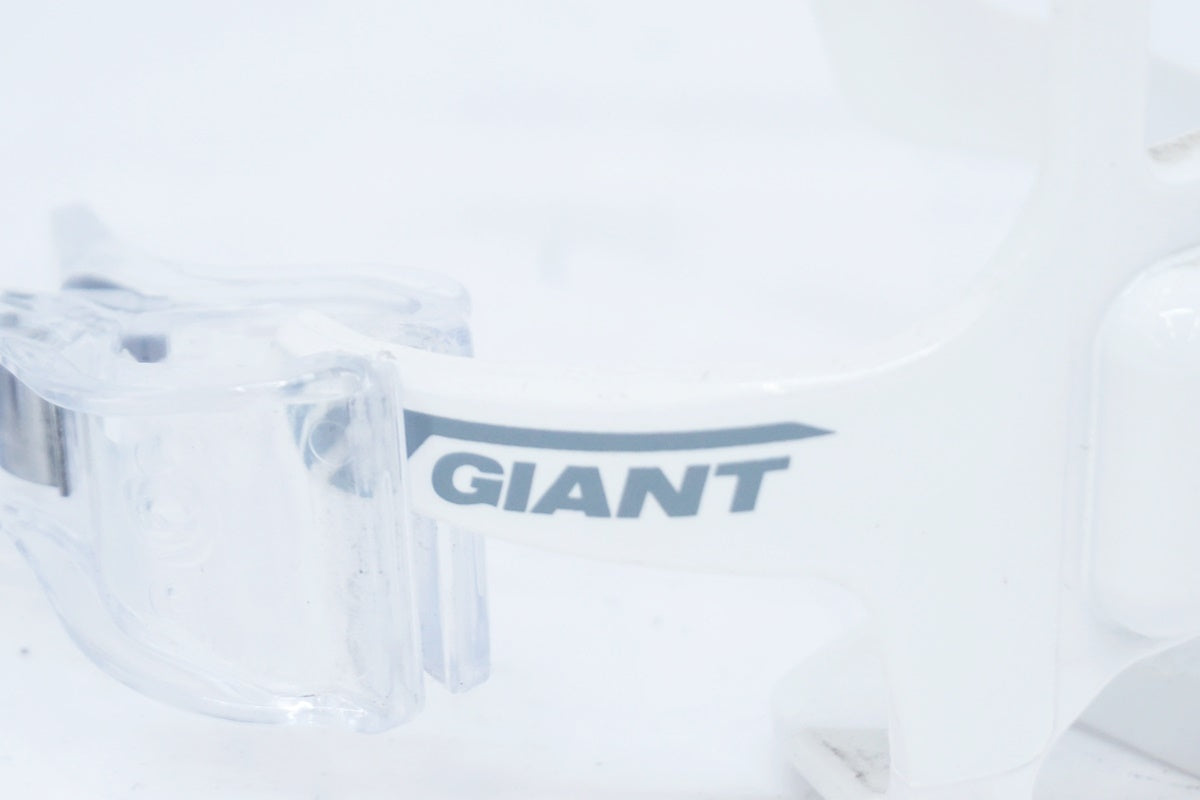 GIANT 「ジャイアント」 ボトルケージ / 大阪美原北インター店