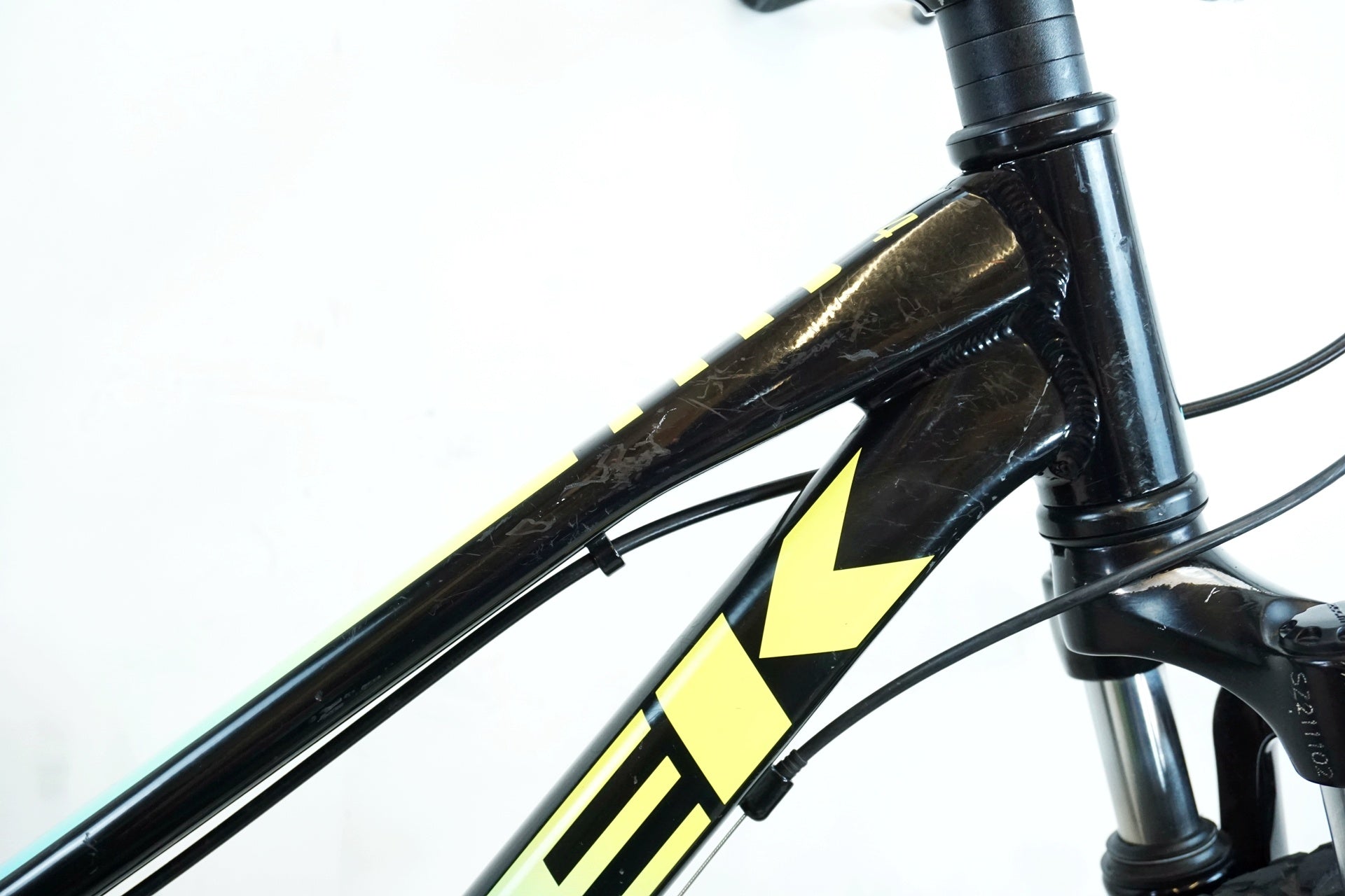 TREK 「トレック」 PRECALIBER 24 2023年モデル キッズバイク / 有明
