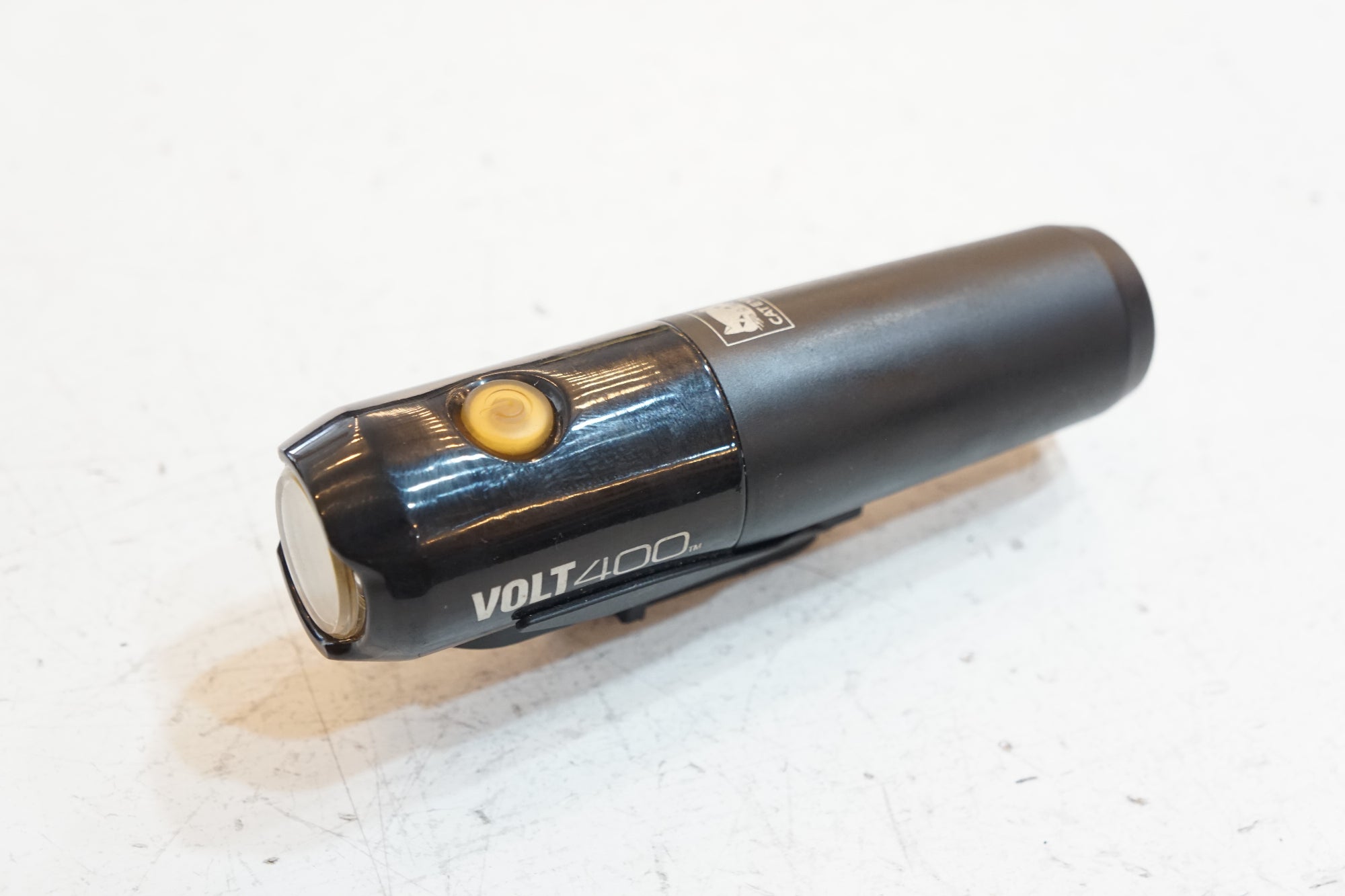 CATEYE 「キャットアイ」 VOLT 400 フロントライト / バイチャリ浦和ベース