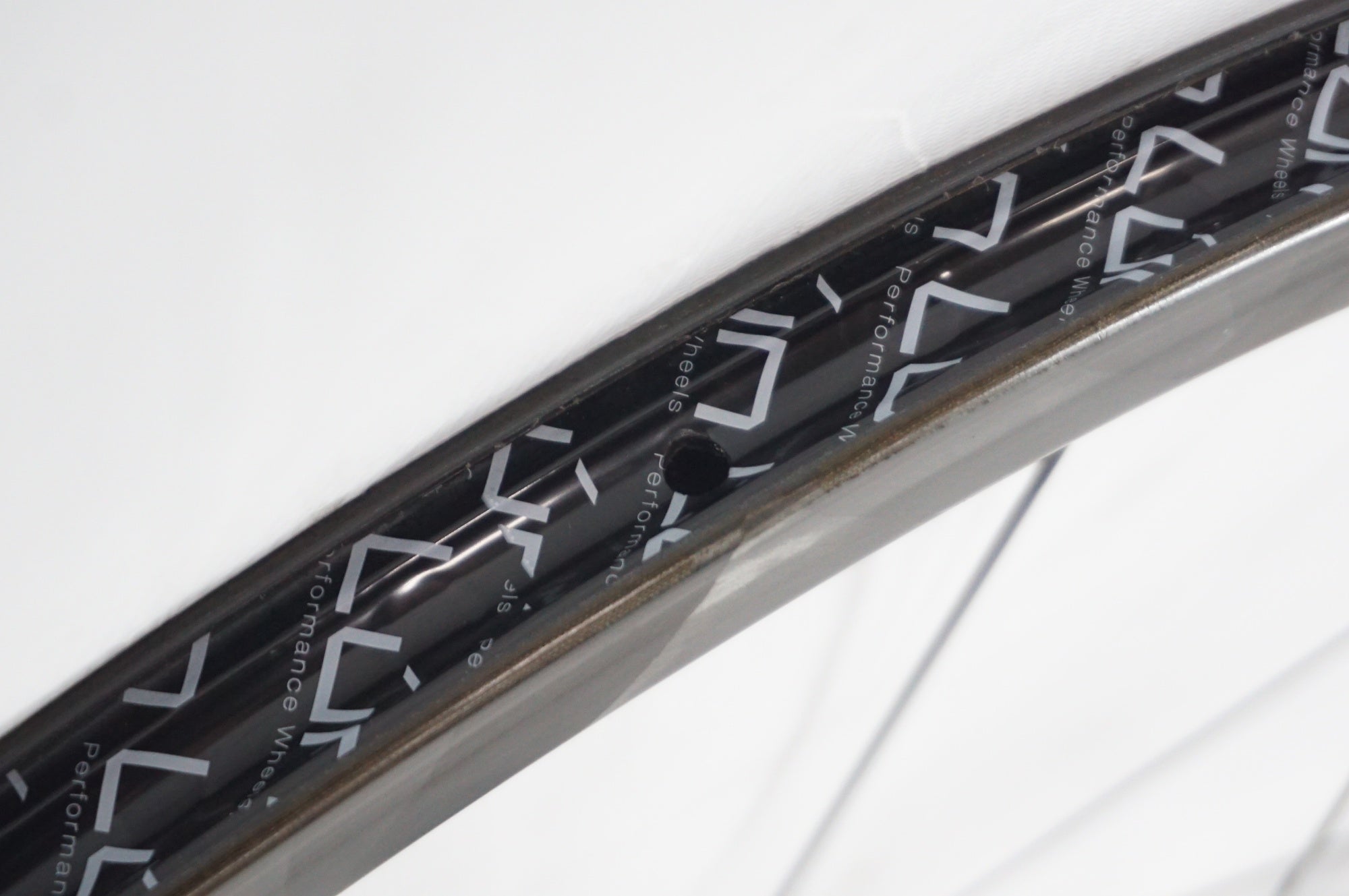 LUN 「ルン」 HYPER 38mm リムブレーキ シマノ11速 ホイールセット