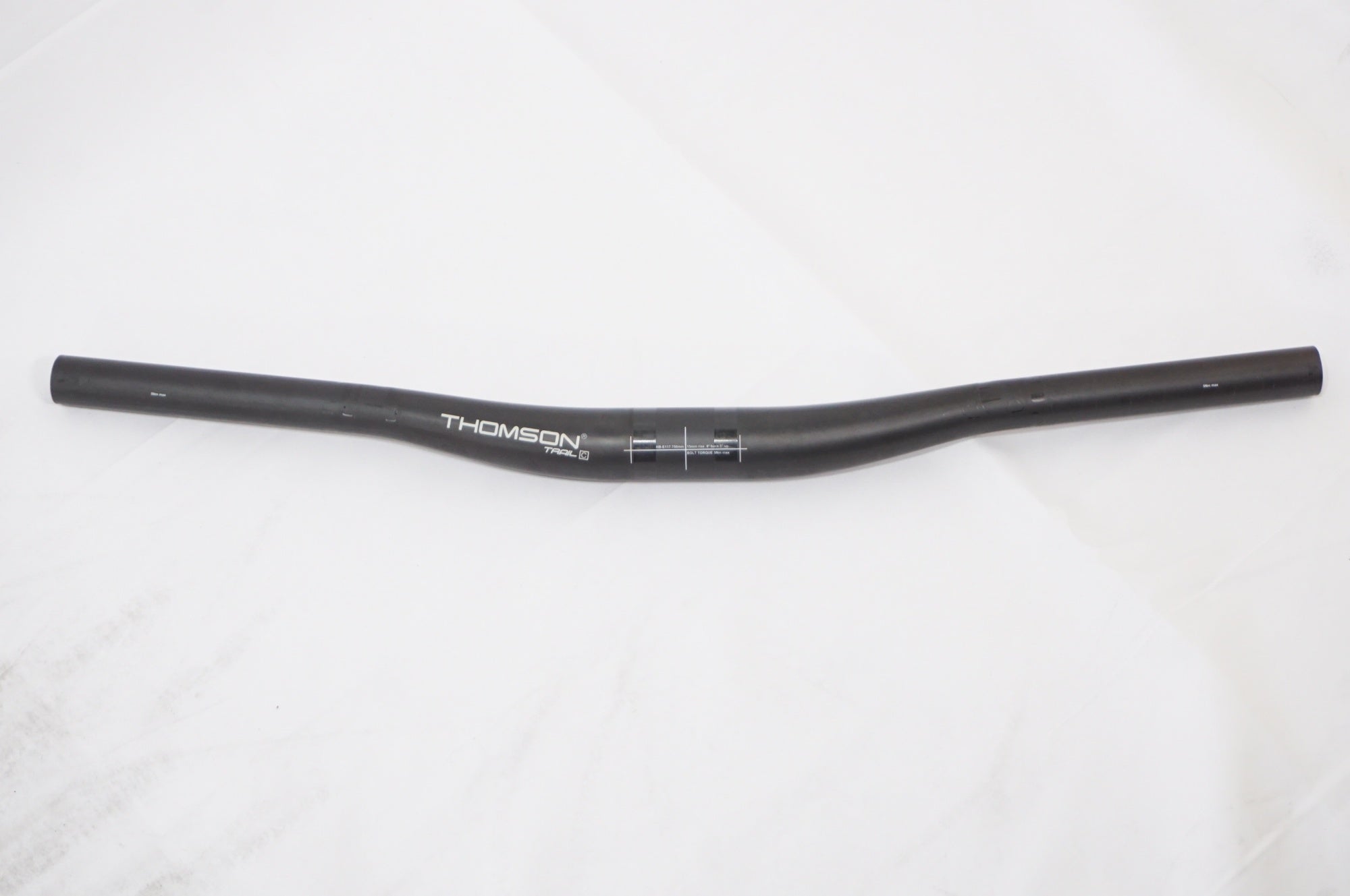 THOMSON 「トムソン」 TRAIL C カーボン φ31.8 550mm ハンドル / AKIBA店