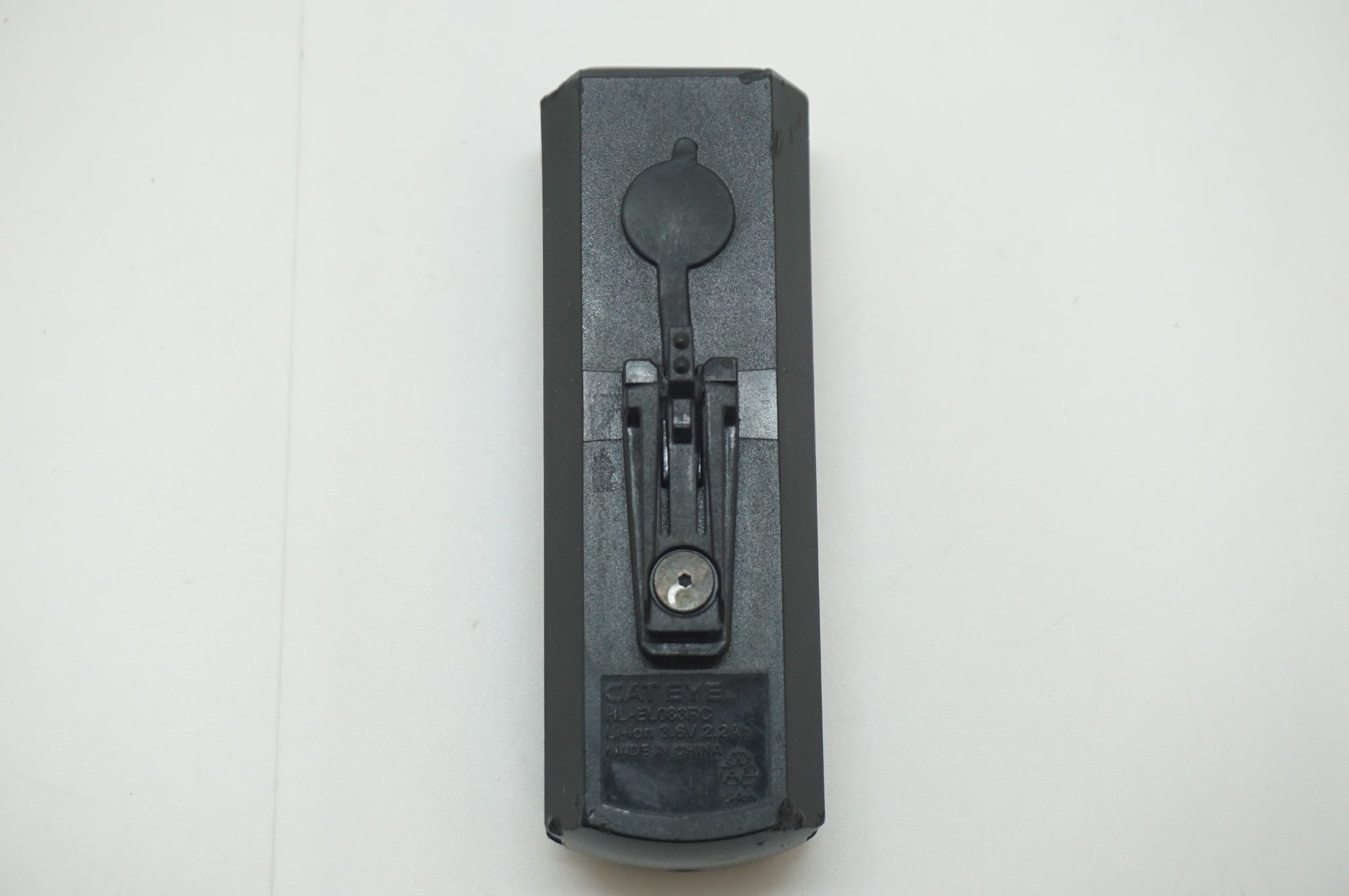 CATEYE 「キャットアイ」 AMPP300 フロントライト / 福岡店