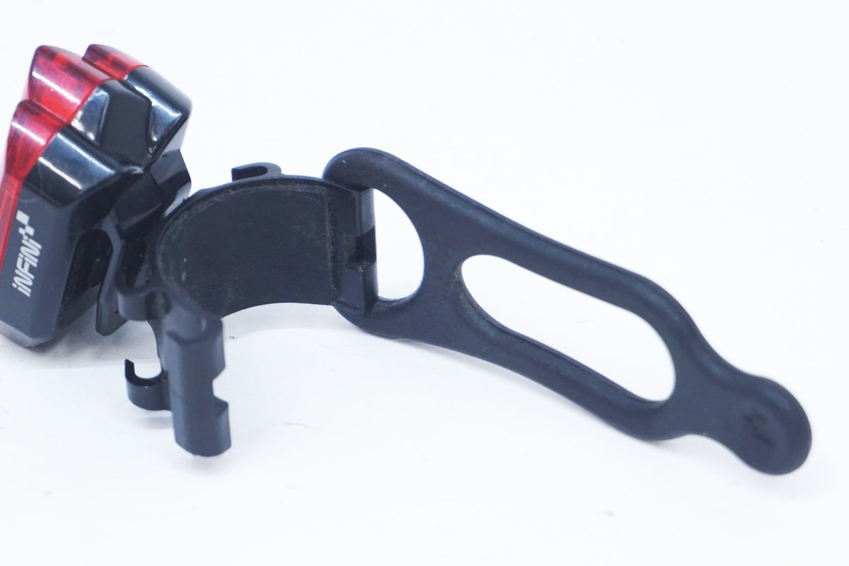 INFINI 「インフィニ」 リアライト / 大阪美原北インター店