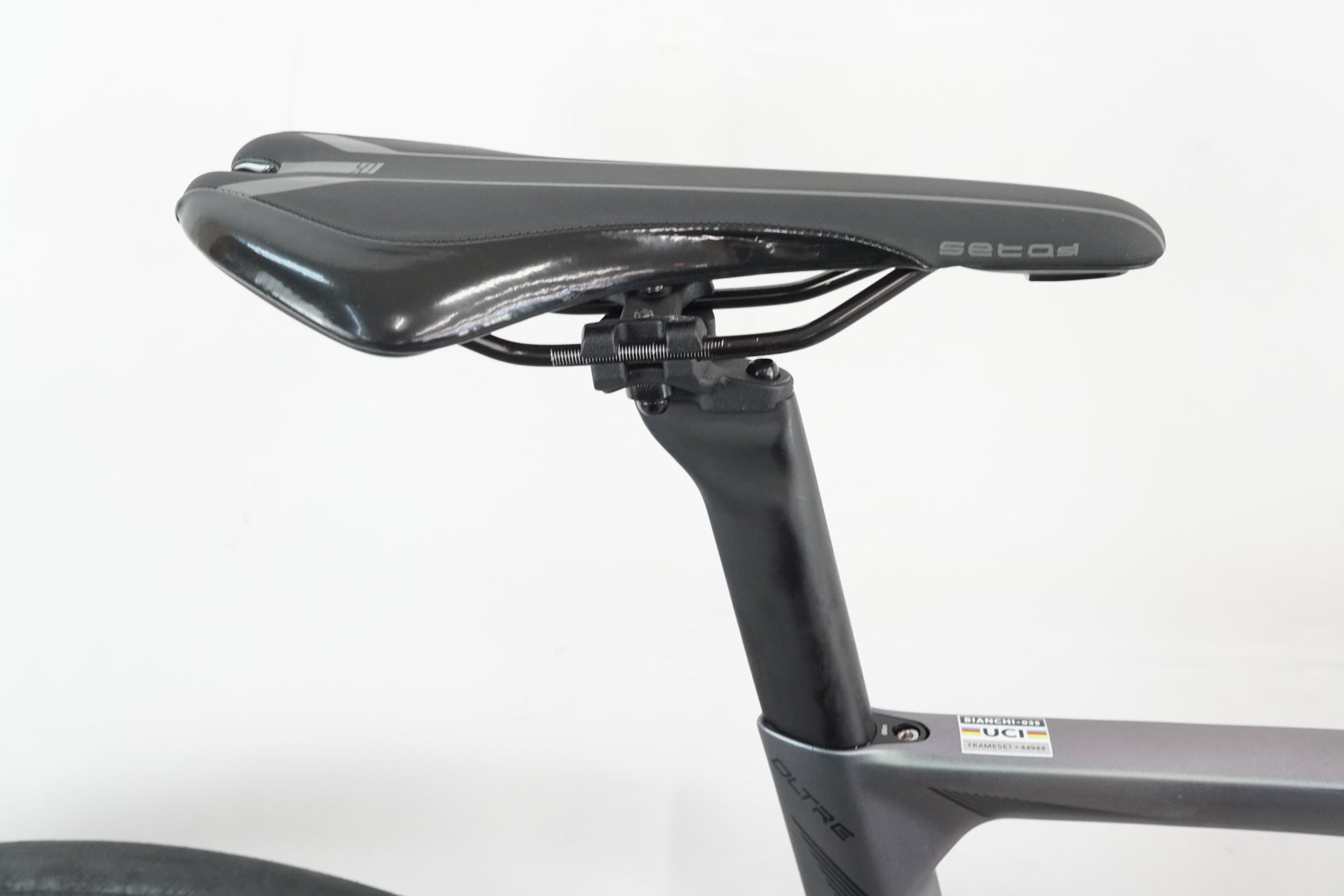BIANCHI 「ビアンキ」 OLTRE RACE 2024年モデル ロードバイク / 福岡アイランドシティ店
