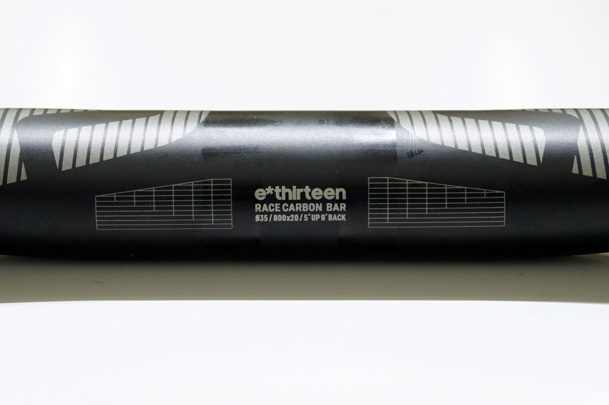 E THIRTEEN 「イーサーティーン」 RACE CARBON φ35 800mm ライザーバー / 浜松店