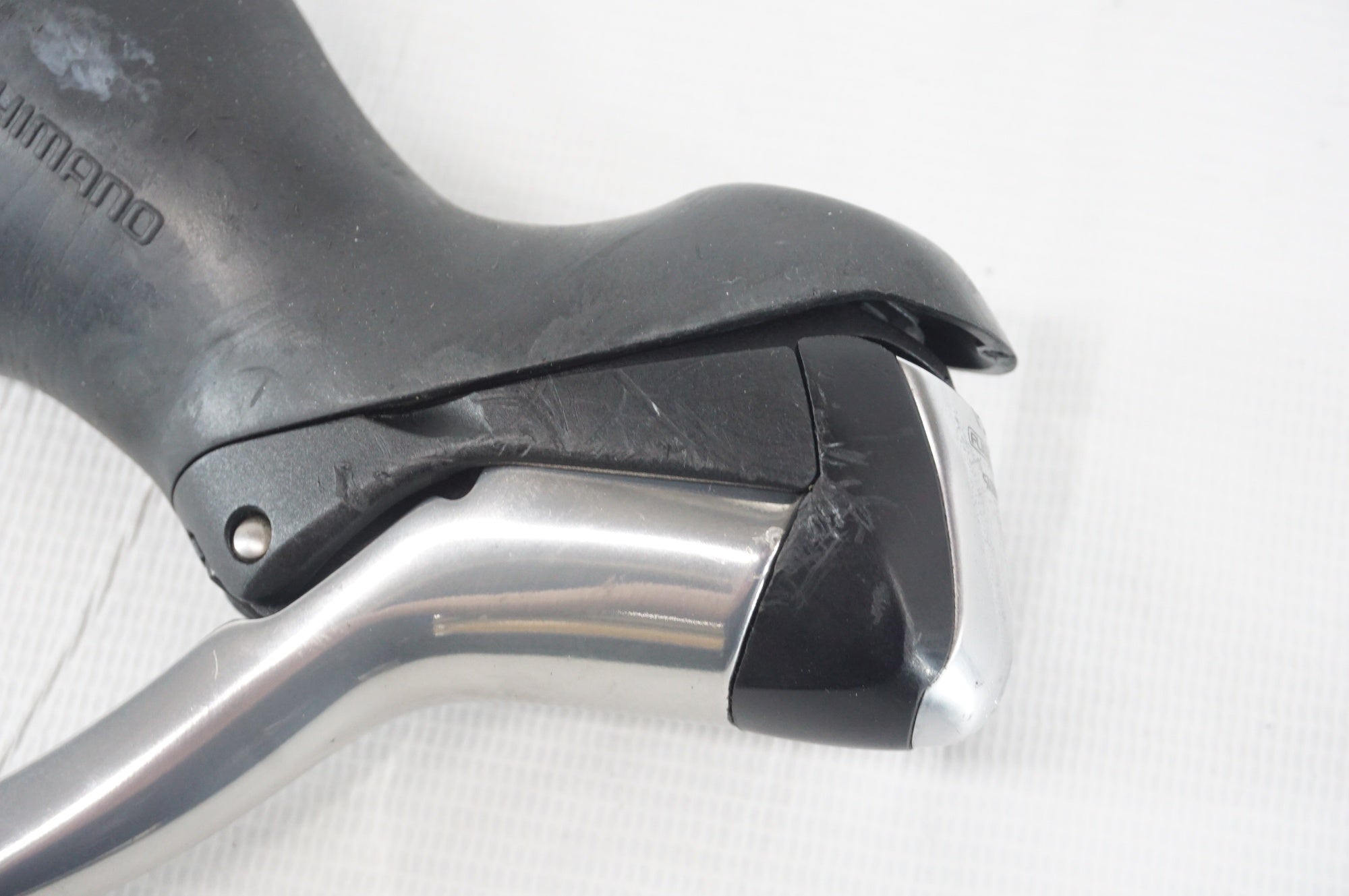 SHIMANO ST-R700 デュアルコントロールレバー トリプル仕様 SHIMANO ST-R700 デュアルコントロールレバー トリプル仕様