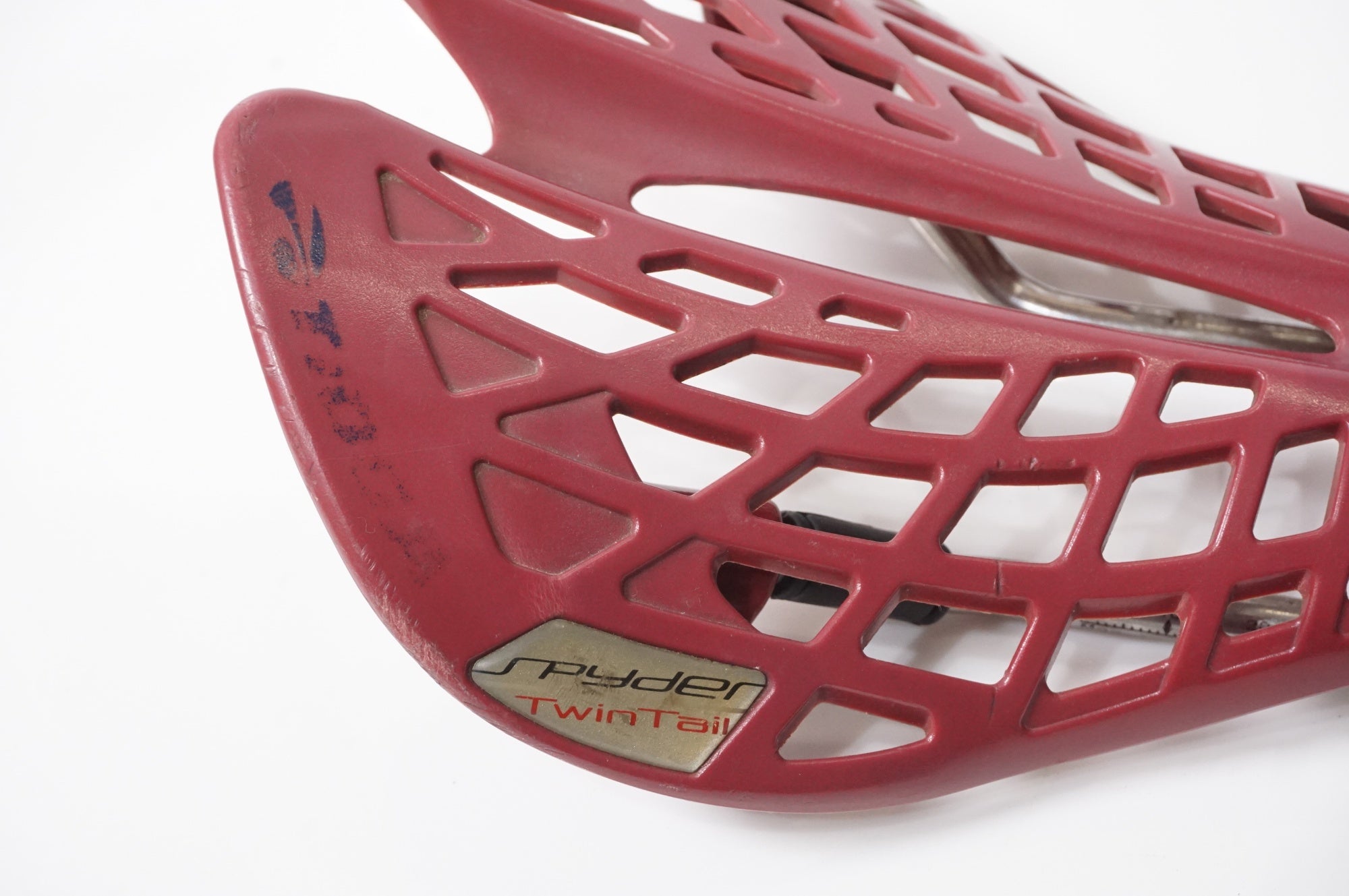 TIOGA 「タイオガ」 SPIDER TWINTAIL サドル / AKIBA店