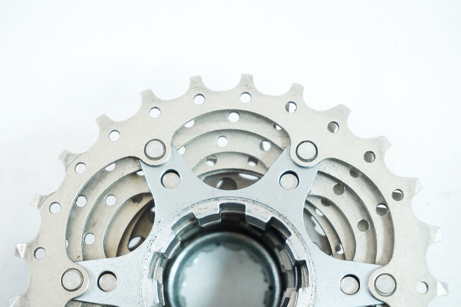 SHIMANO 「シマノ」 ULTEGRA CS-6700 10S 11-25T スプロケット / 有明