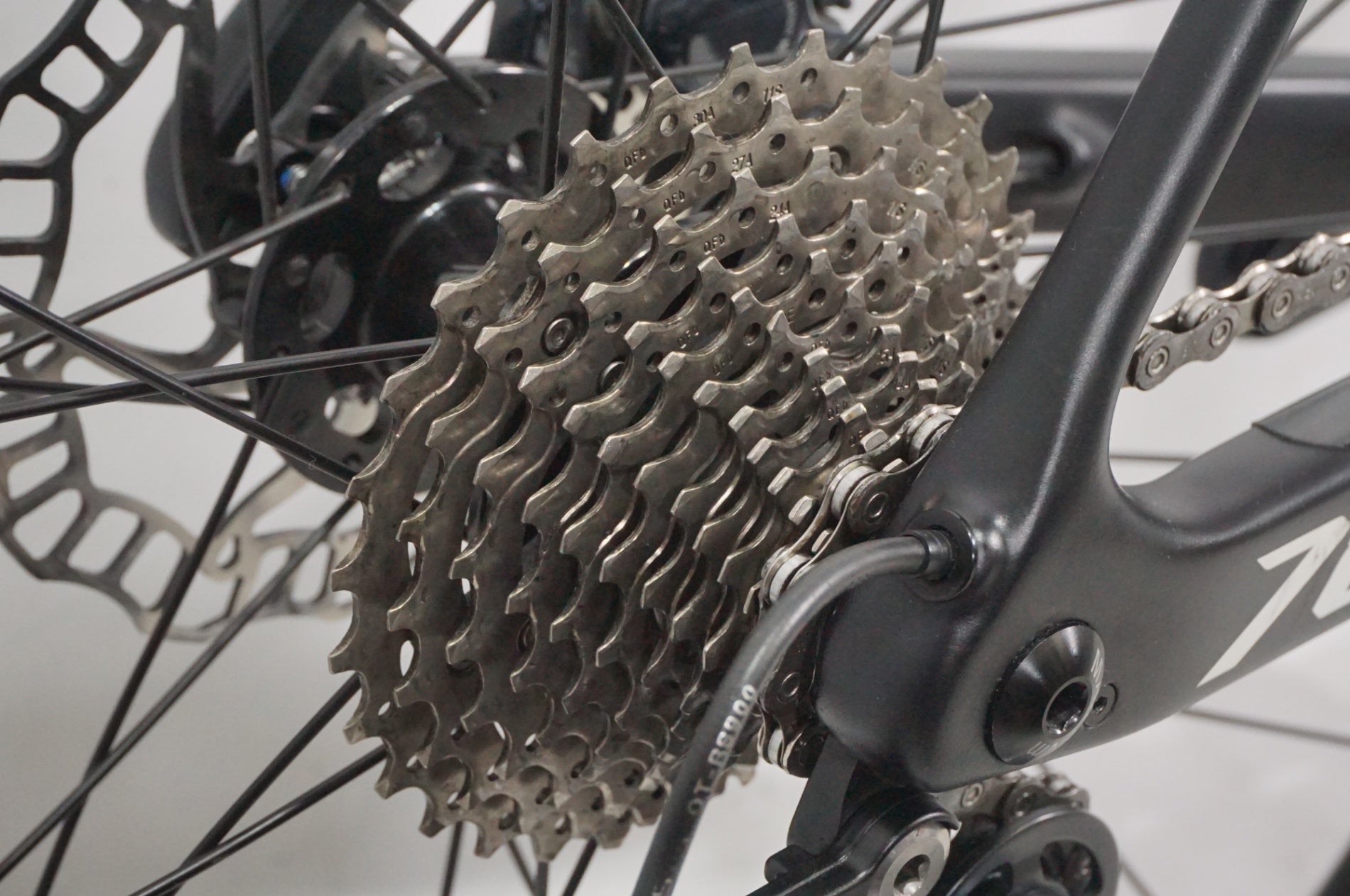 LOOK 「ルック」 785 HUEZ RS DISC 2022年モデル ロードバイク / AKIBA店